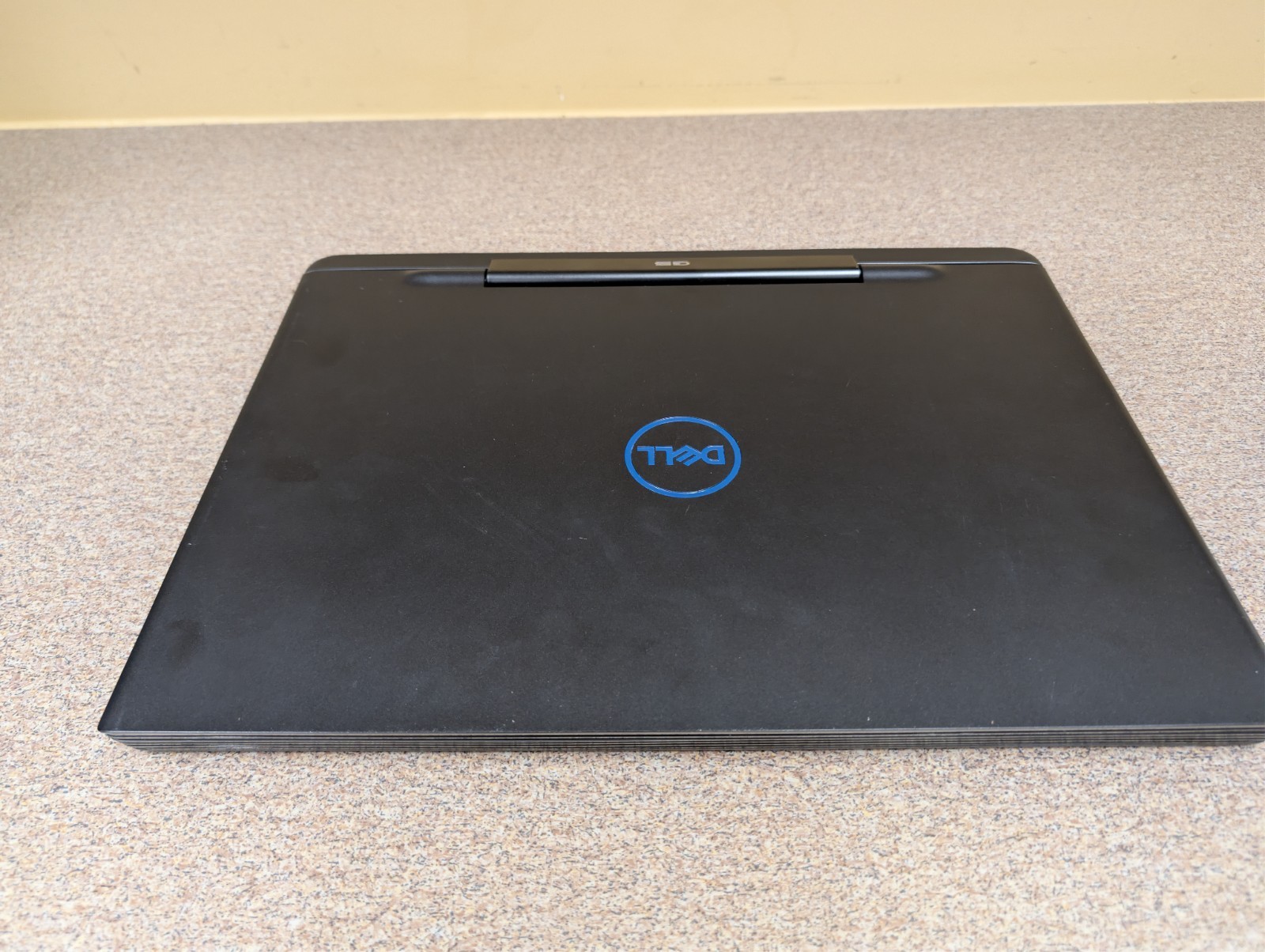 Dell Gaming Laptop G5 5590 – Intel i7-9750H, 16GB RAM, Geforce 2060, 512GB
