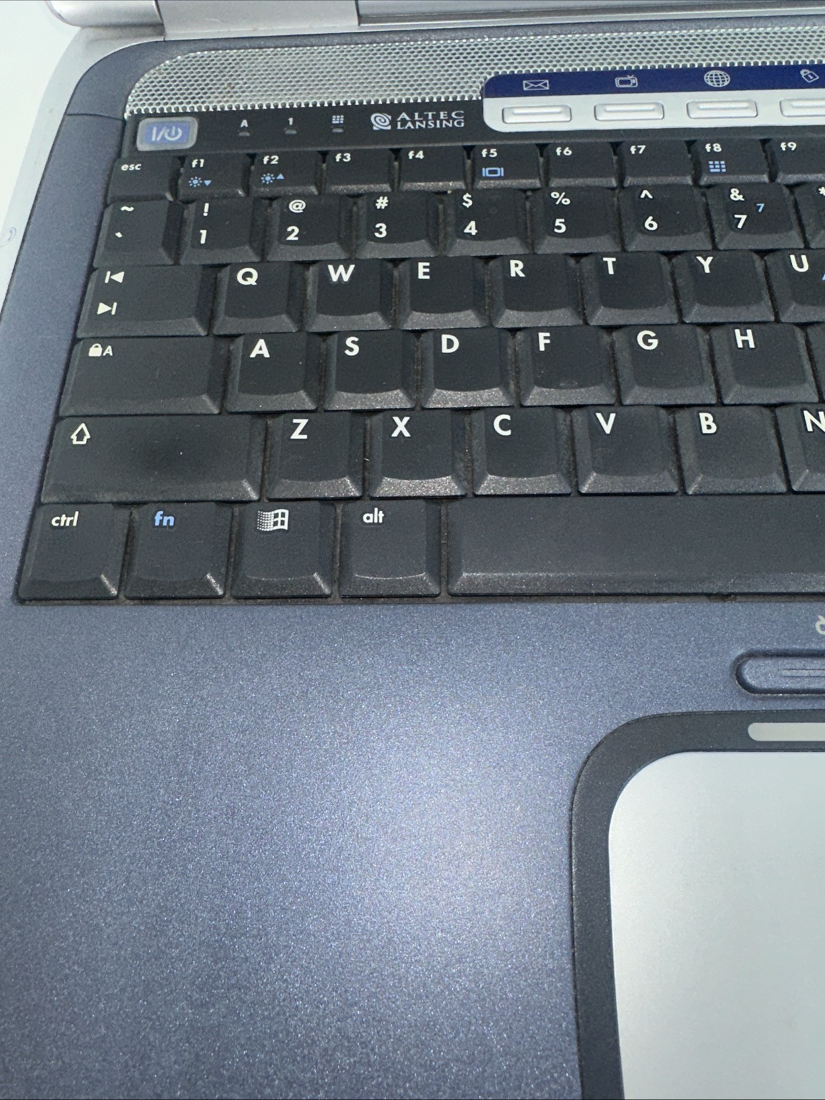 HP Pavilion ze4200 Laptop