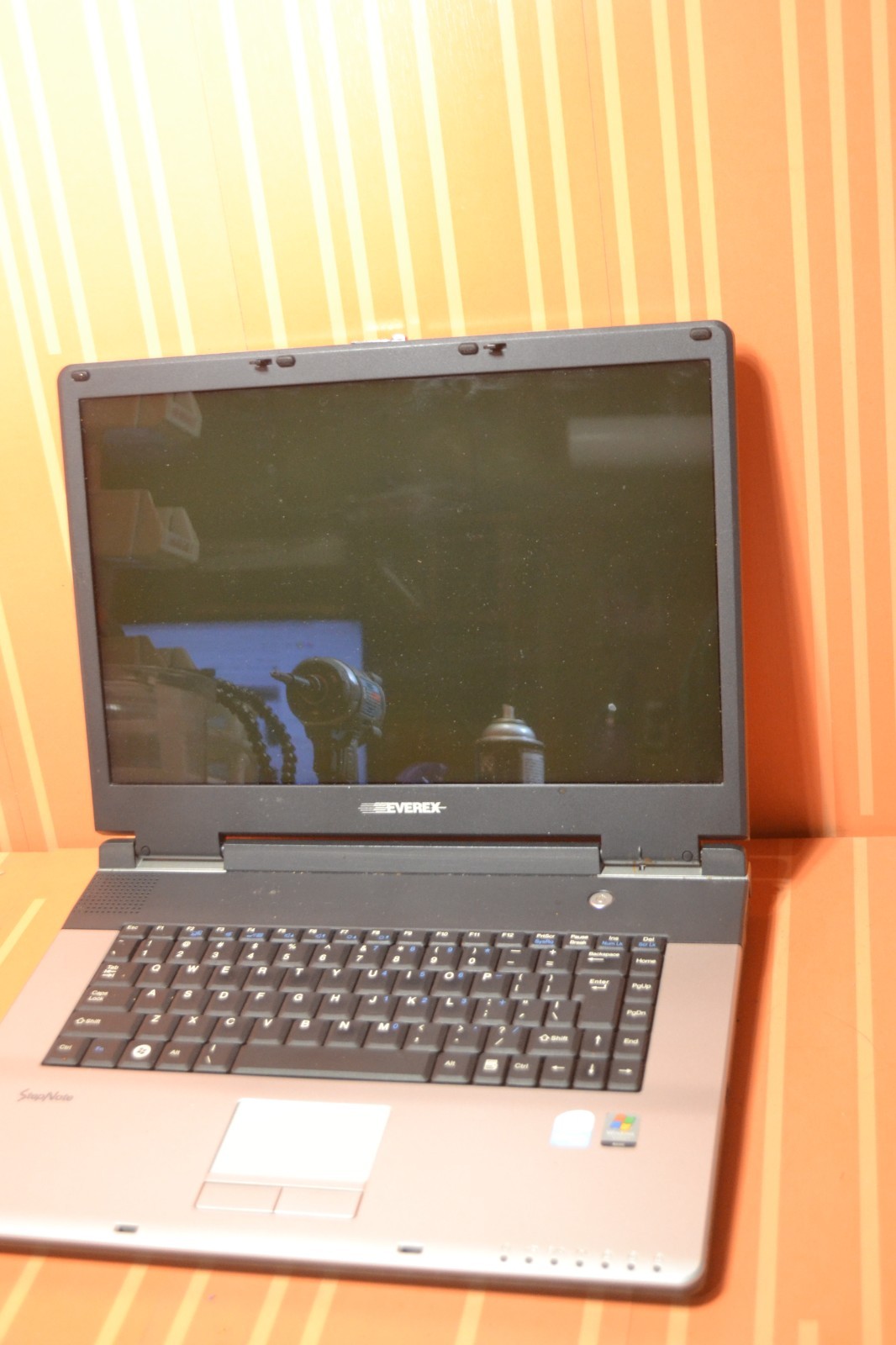Everex Stepnote VA 4103M Great restoring unit No HHD, RAM, Battery or Power