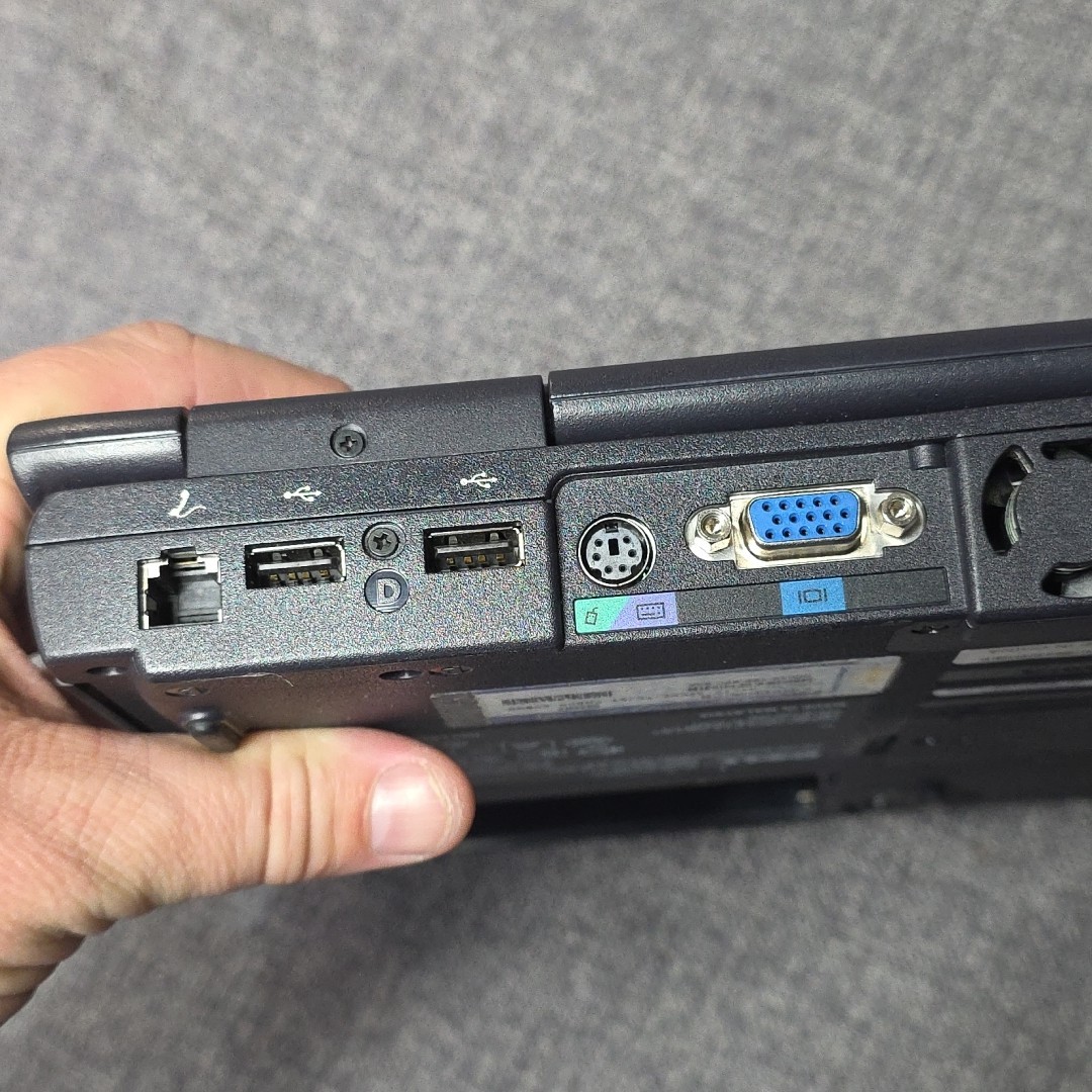 Dell Inspiron 2650 Pentium 4 Windows XP FOR PARTS / REPAIR AS-IS