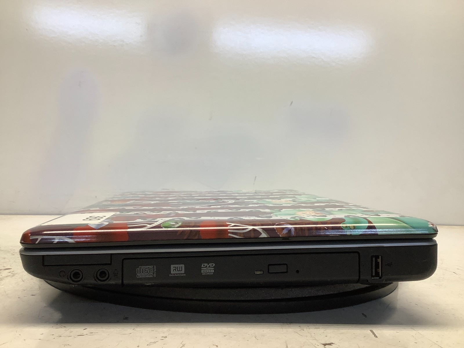 Dell Inspiron 1440 Intel Pentium Dual-Core T4400 2.2GHz 3 GB NO HDD No Batt