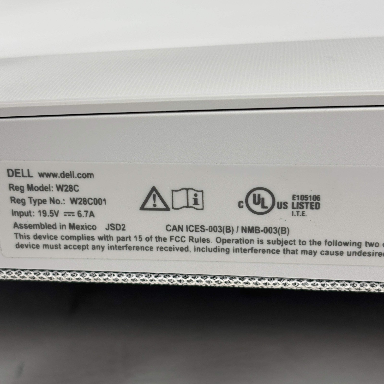 Dell W28C 27″ Core 7 150U 1.80GHz 16GB RAM 1TB SSD NVIDIA Geforce MX570 A