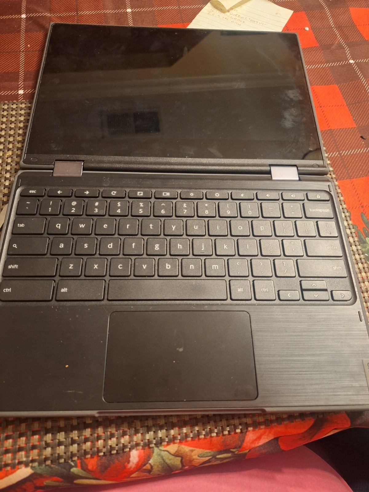 Lenovo 300e Chromebook 2nd Gen MTK 11.6″ MediaTek M8173C 4GB 32GBSSD **READ**