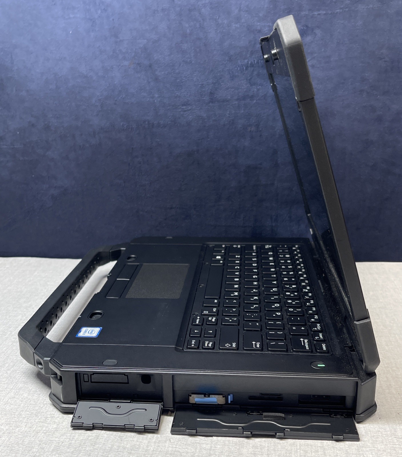 Dell Latitude 5424 Core i5-8350U 3.60 GHz 16GB RAM 512GB SSD NO OS