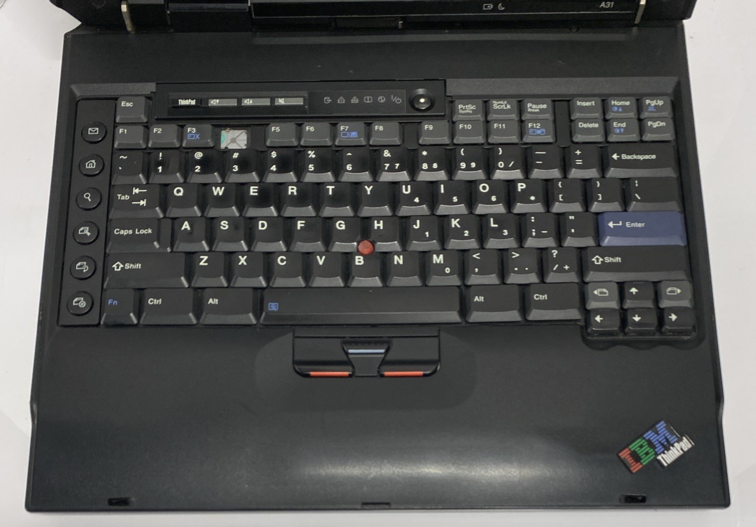 Vintage IBM ThinkPad A31 Laptop POWERS ON To BIOS | NO HDD | NO ODD | NO BATTERY