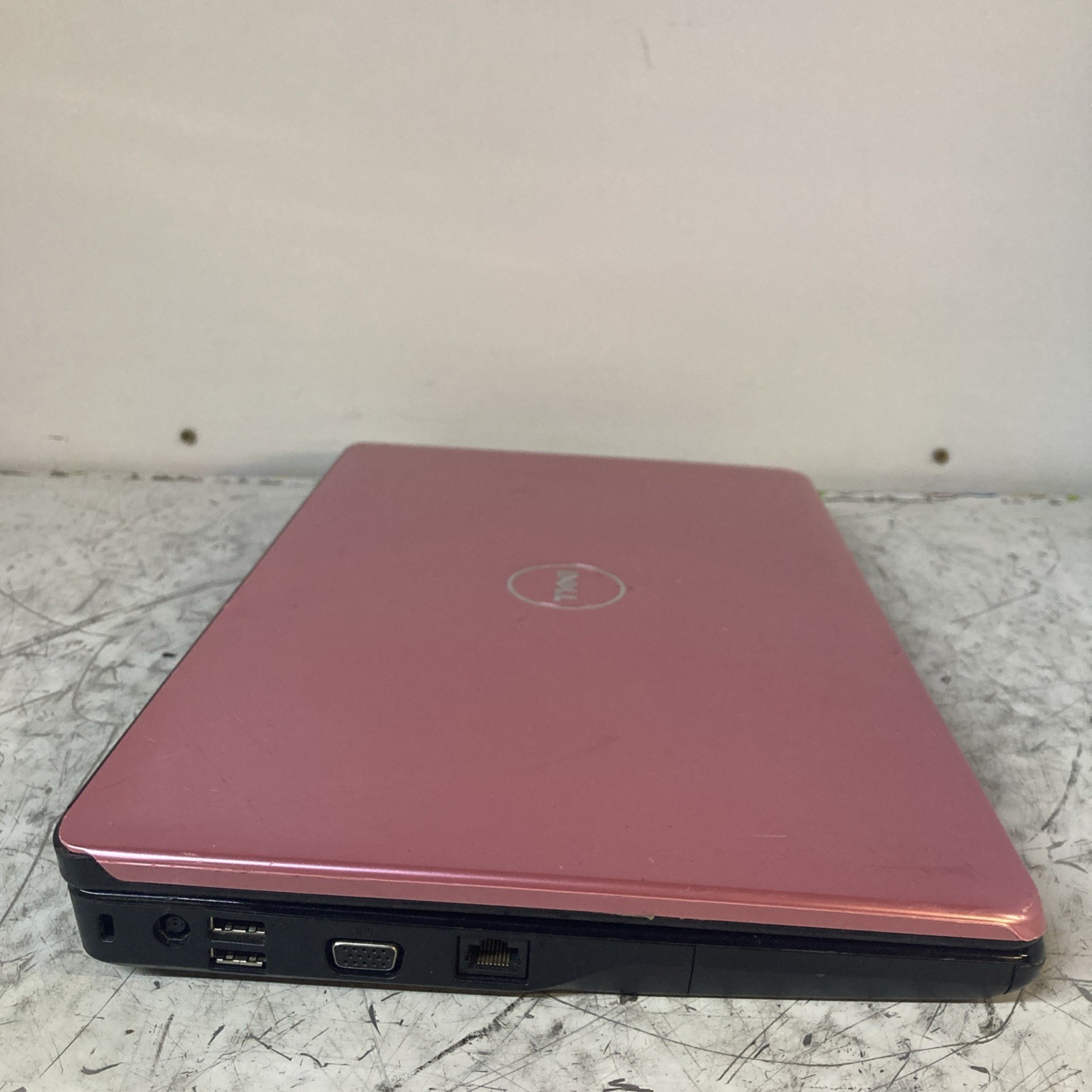 Dell Inspiron 1545 Intel Core 2 Duo T6600 @ 2.2 GHz 3GB no HDD Boot to BIOS