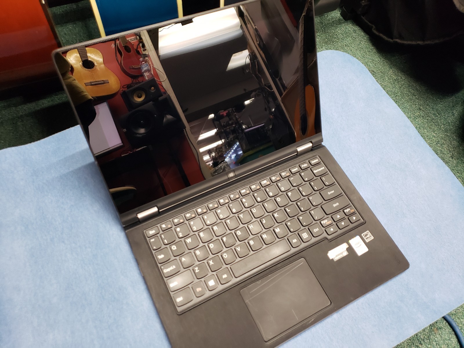 Lenovo Yoga 11s i5 4210y cpu 1.50ghz 4GB ram 128gb ssd for parts