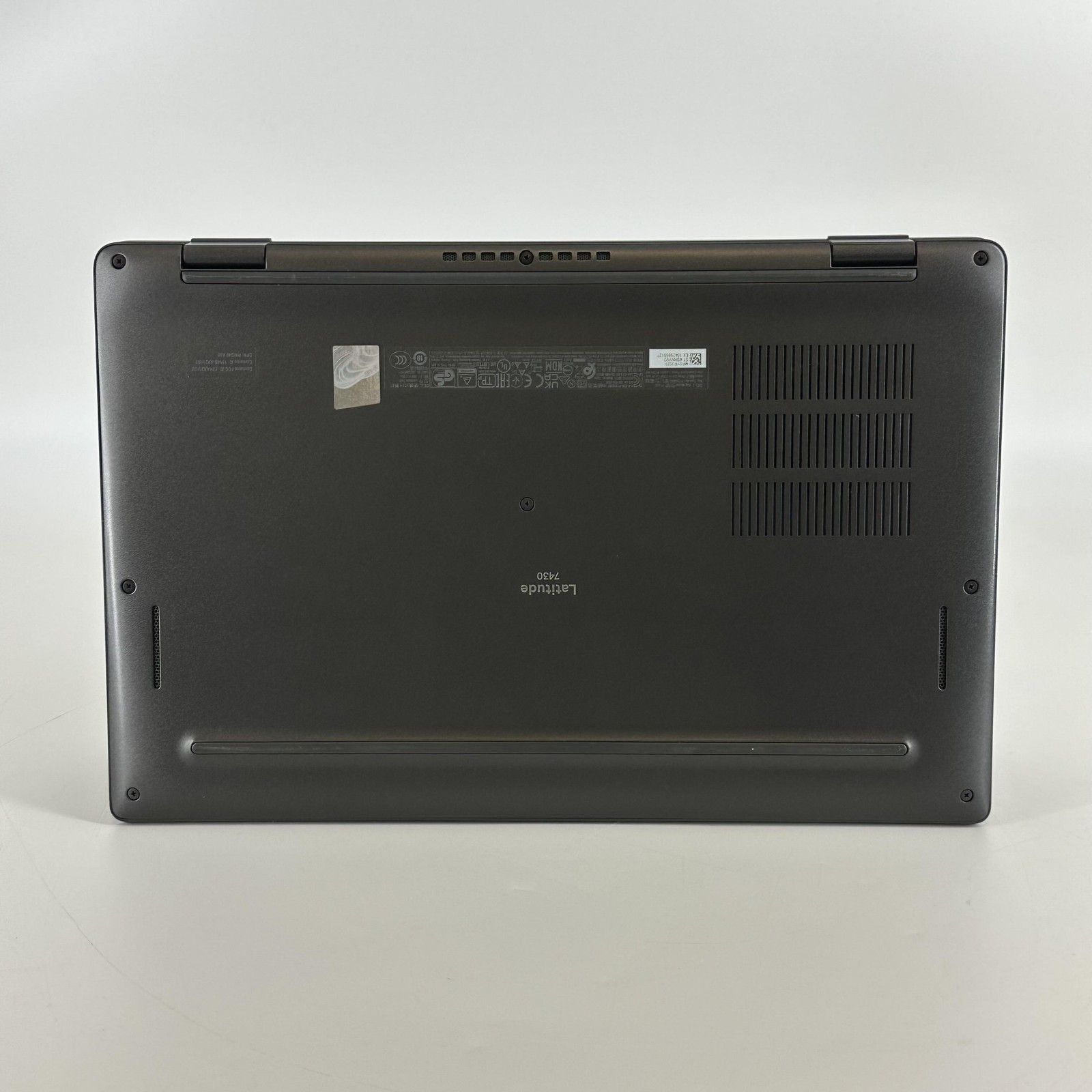 Dell Latitude 7430 14 Black FHD 1.8 GHz i7-1265U 32GB 512GB SSD Very Good