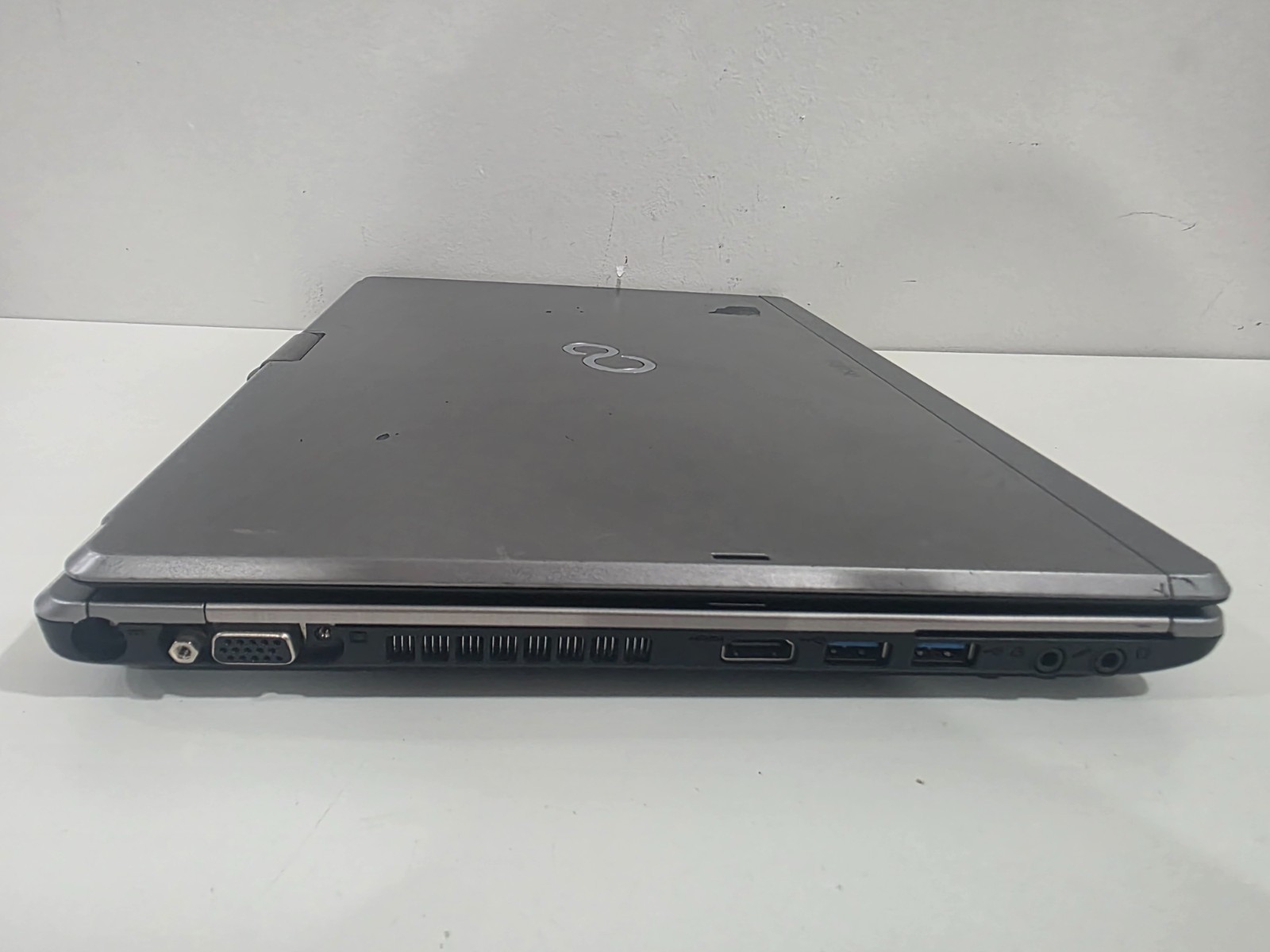 FUJITSU LIFEBOOK T902 Intel i5-3340M 8GB Touch Webcam Bluetooth