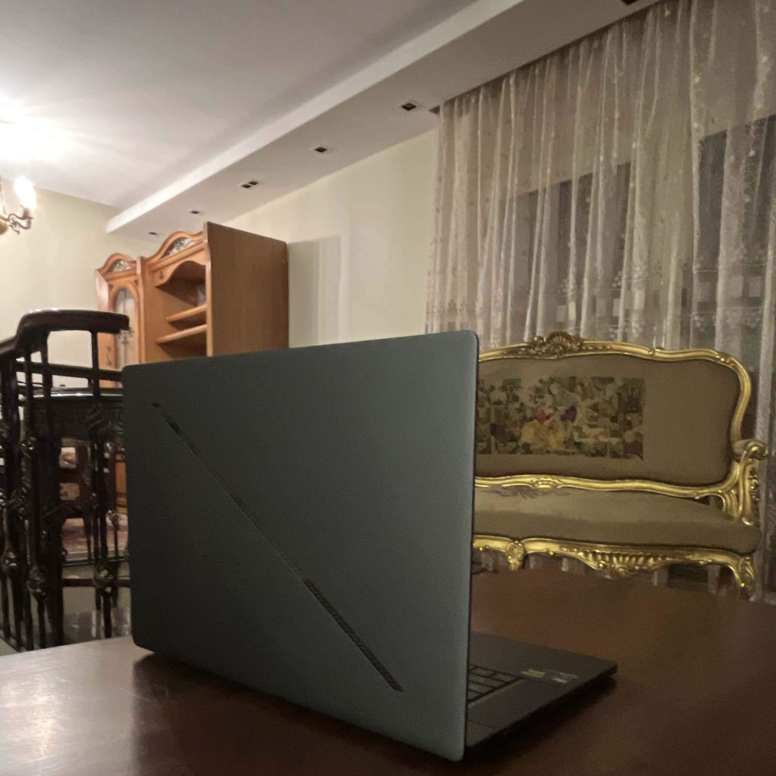 ASUS – ROG Zephyrus G16 16″ OLED QHD 240Hz Gaming Laptop