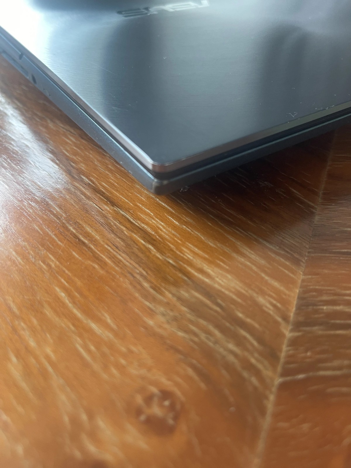 ASUS ZenBook Pro Duo 15 OLED | i9-10980HK | 32GB RAM | NVIDIA RTX 3070 |