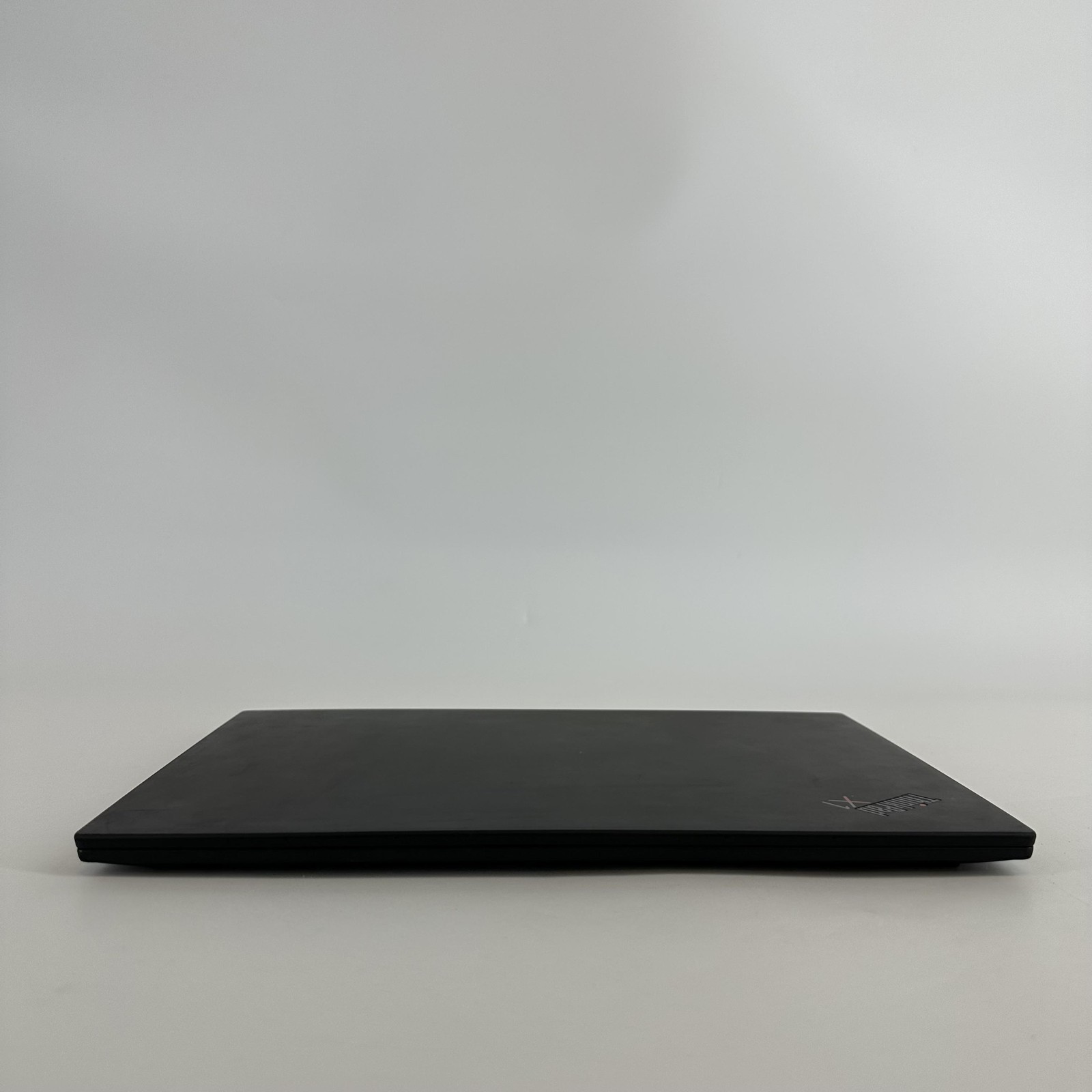 Lenovo ThinkPad X1 Carbon Gen 8 14 FHD TOUCH i7-10610U 16GB 512GB SSD White Spot