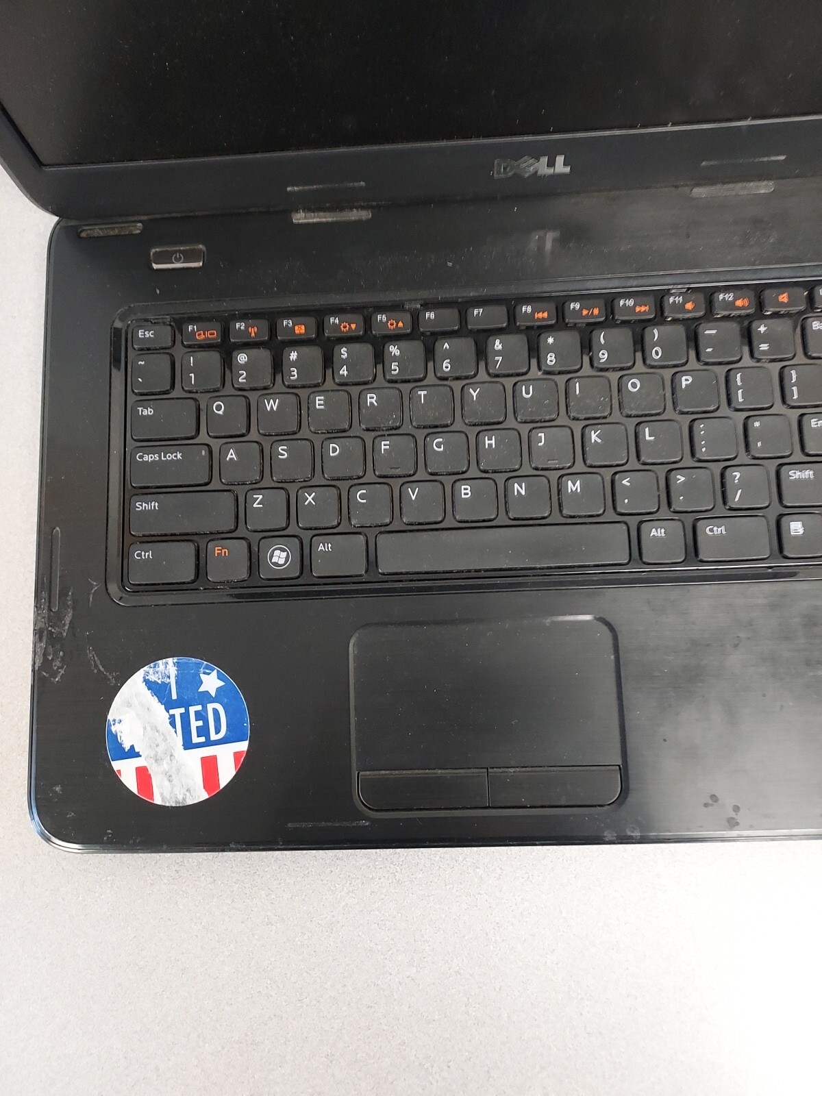 Dell Inspiron N5040 Laptop – i3 1st Gen – UNKOWN RAM – NO HDD/BATT – READ