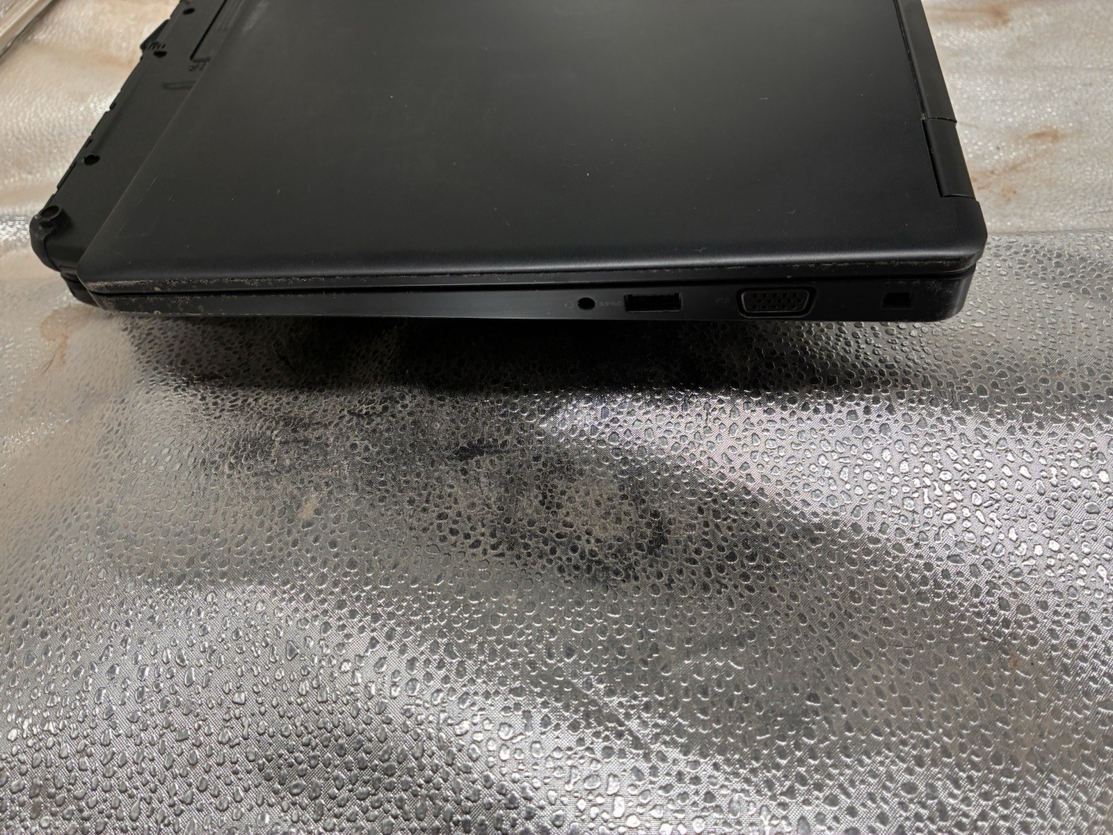 Dell Latitude 5490 i5-8250U 1.60 GHz 8GB RAM 128GB SSD Windows 11