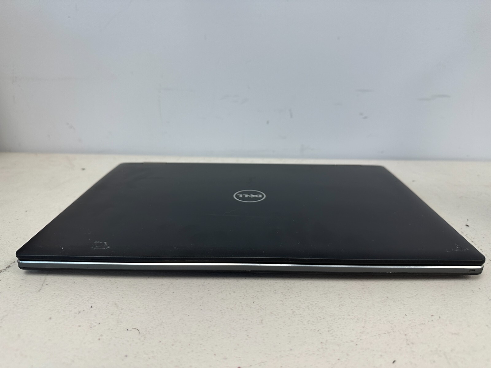 Dell Inspiron 13-7353 i3 6100 8GB RAM 128GB SSD BROKEN SCREEN NO AC #04