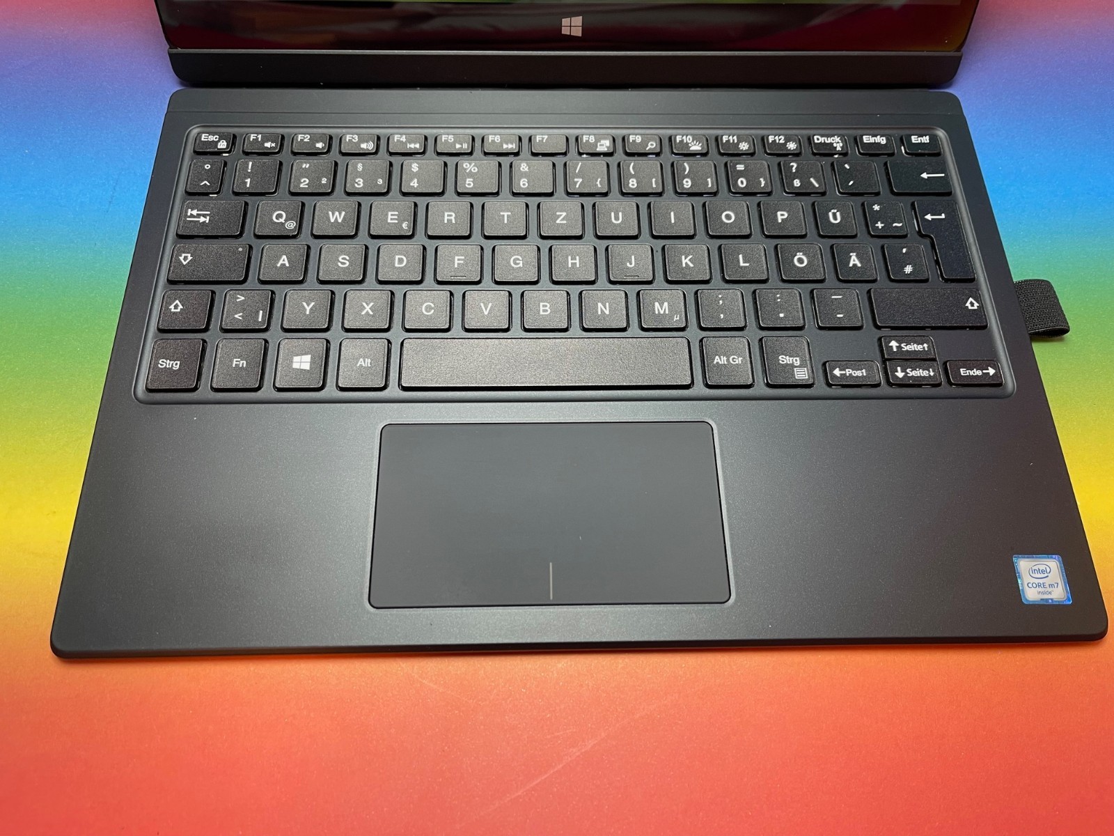 Dell Latitude 7275 Tablet Laptop 12.5m5-6Y57 8GB 256GB DE WIN 11 Pro LTE