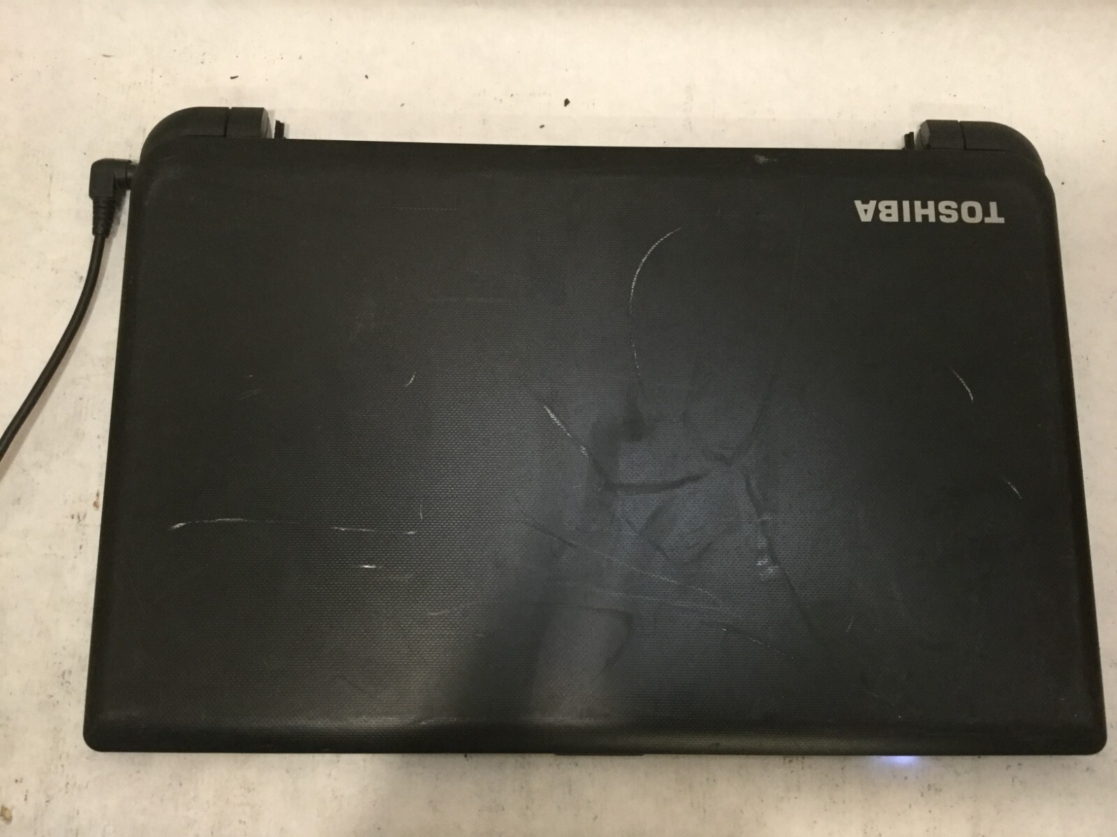 HP Notebook 14-an013nr / Intel Celeron N2830 @ 2.16GHz / (MISSING PARTS!) -MR