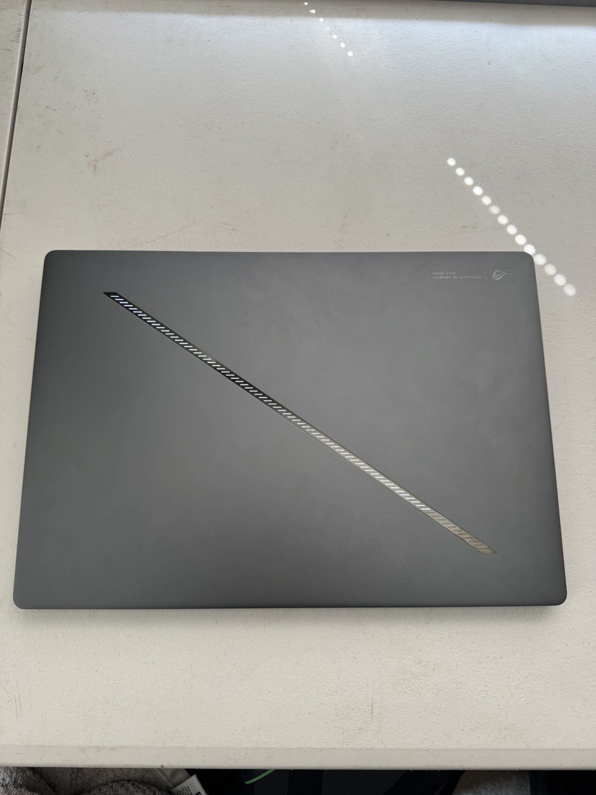 Asus ROG Zephyrus G16 OLED 240Hz Intel Ultra 9 285H 32GB 1TB RTX 5070 Ti Laptop
