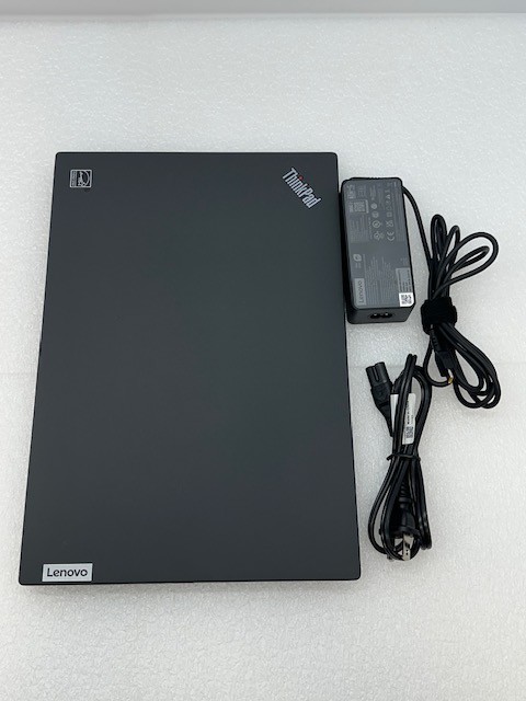 Lenovo ThinkPad T14s Gen 2 14″ Touch i7-1185G7 16GB RAM 1TB SSD LTE VERSION