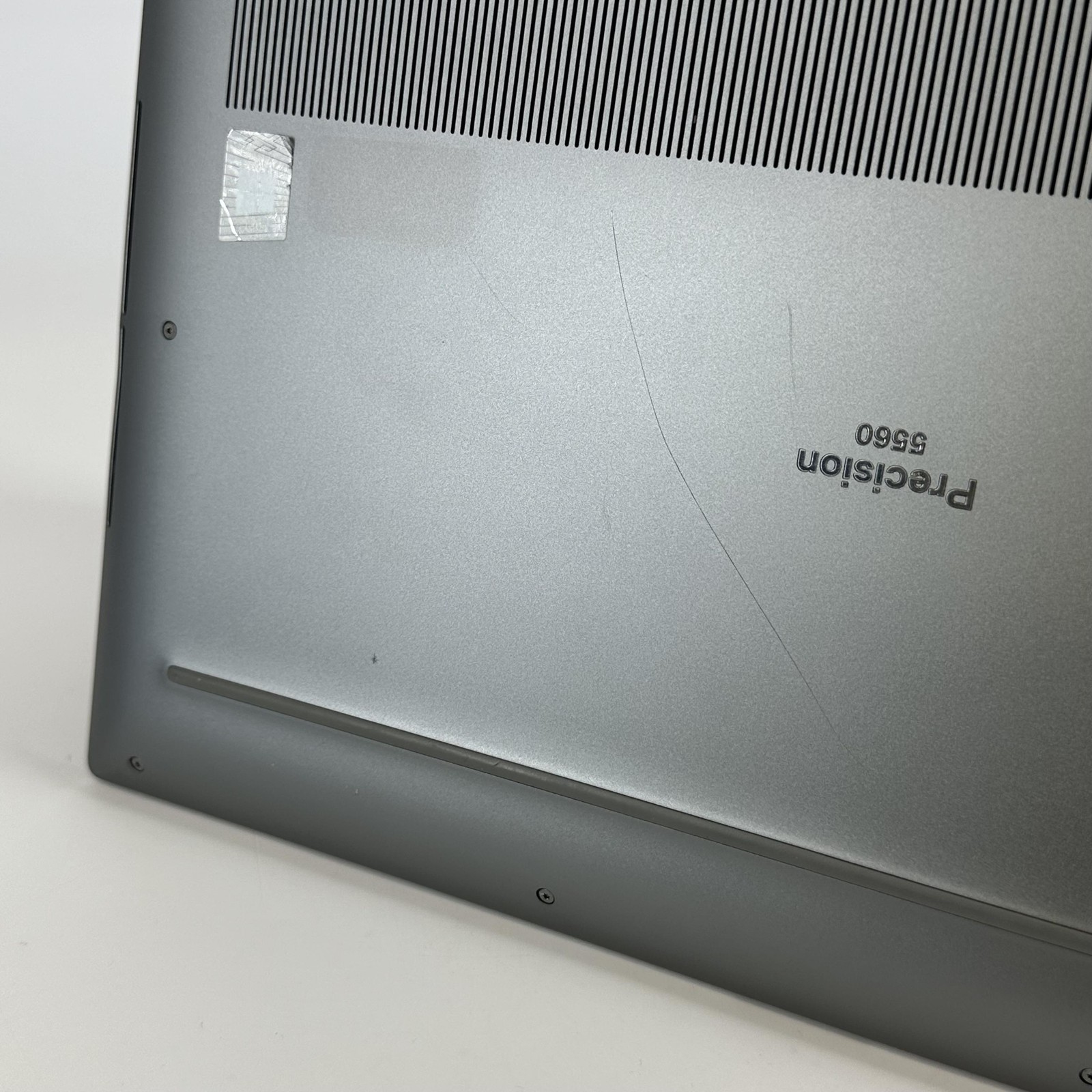 Dell Precision 5560 15.6 UHD+ TOUCH i7-11850H 64GB 2TB SSD RTX A2000 BAD BATTERY