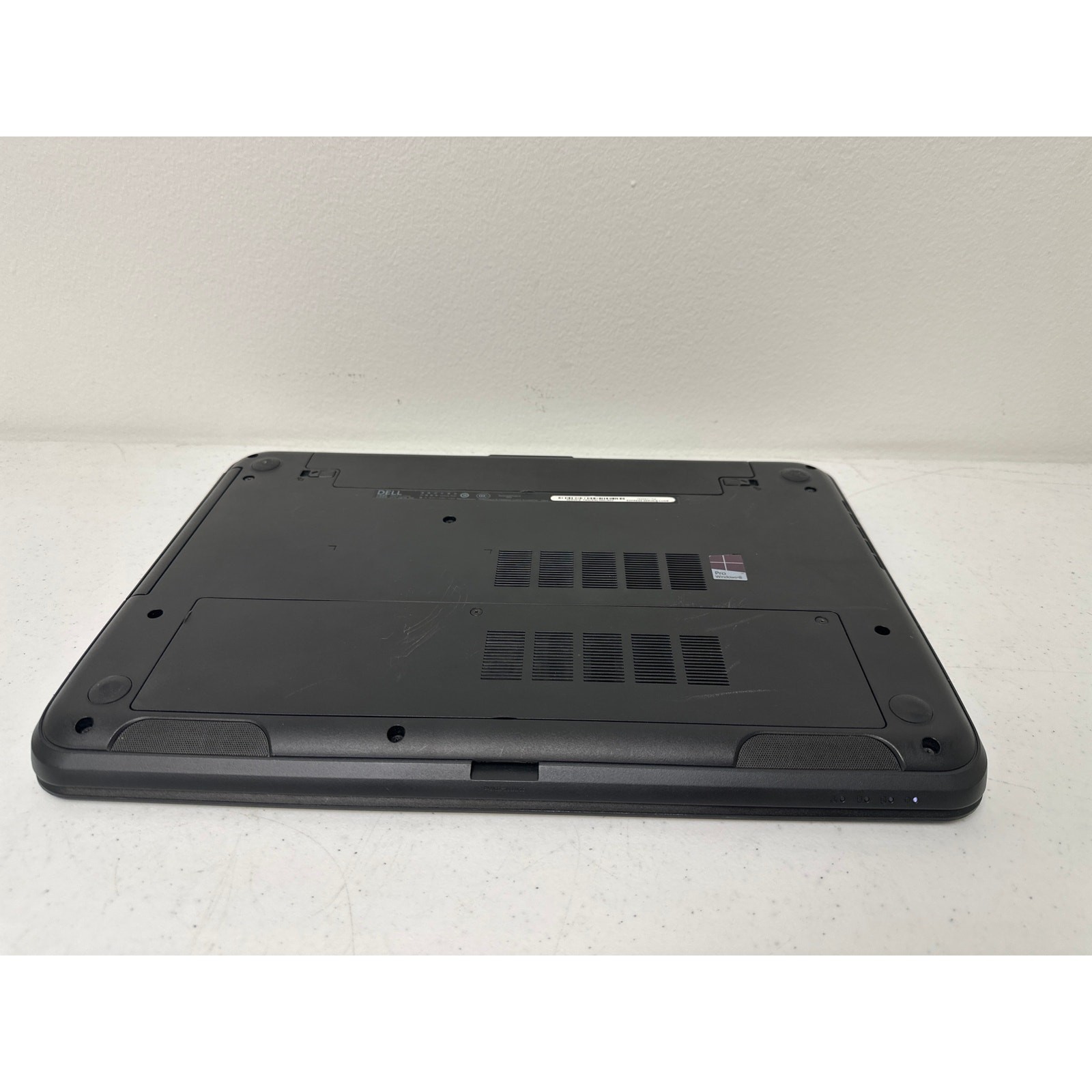 Dell LATITUDE 3540 Laptop i5-4210U 1.70GHZ 8GB RAM 256GB SSD Wind 10 Pro