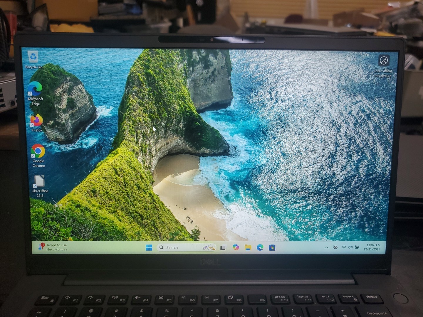 Dell Latitude 7400 14″ i5-8365U 8GB 256gb SSD Laptop W11P 123125-2