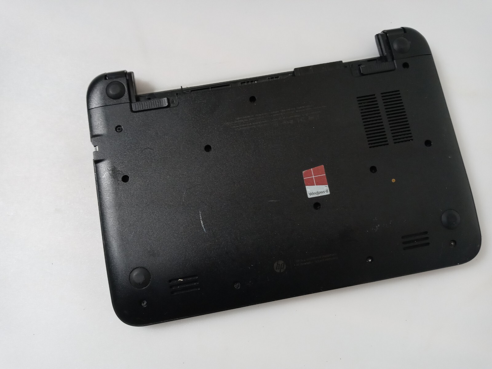 HP Pavilion TouchSmart (10-e010nr) Multi-Touch 10.1″ Laptop Computer, Parts Only
