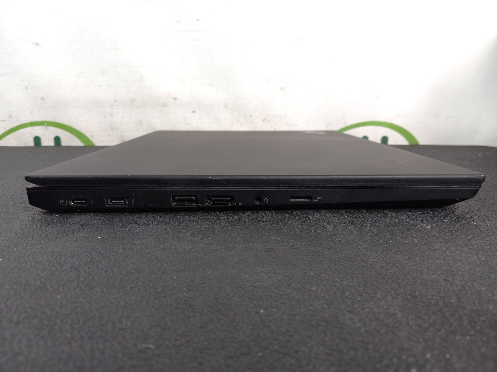 Lenovo ThinkPad P15S G2 i7-1165G7 2.8GHz 32GB RAM No SSD Laptop No OS