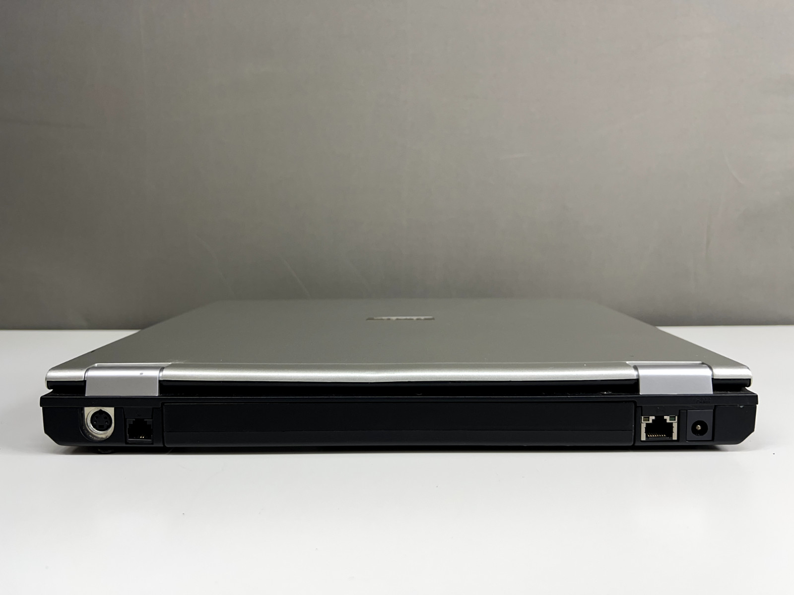 Toshiba Tecra M3 Notebook – Receives Power, No Display/No Boot – No Hard Drive