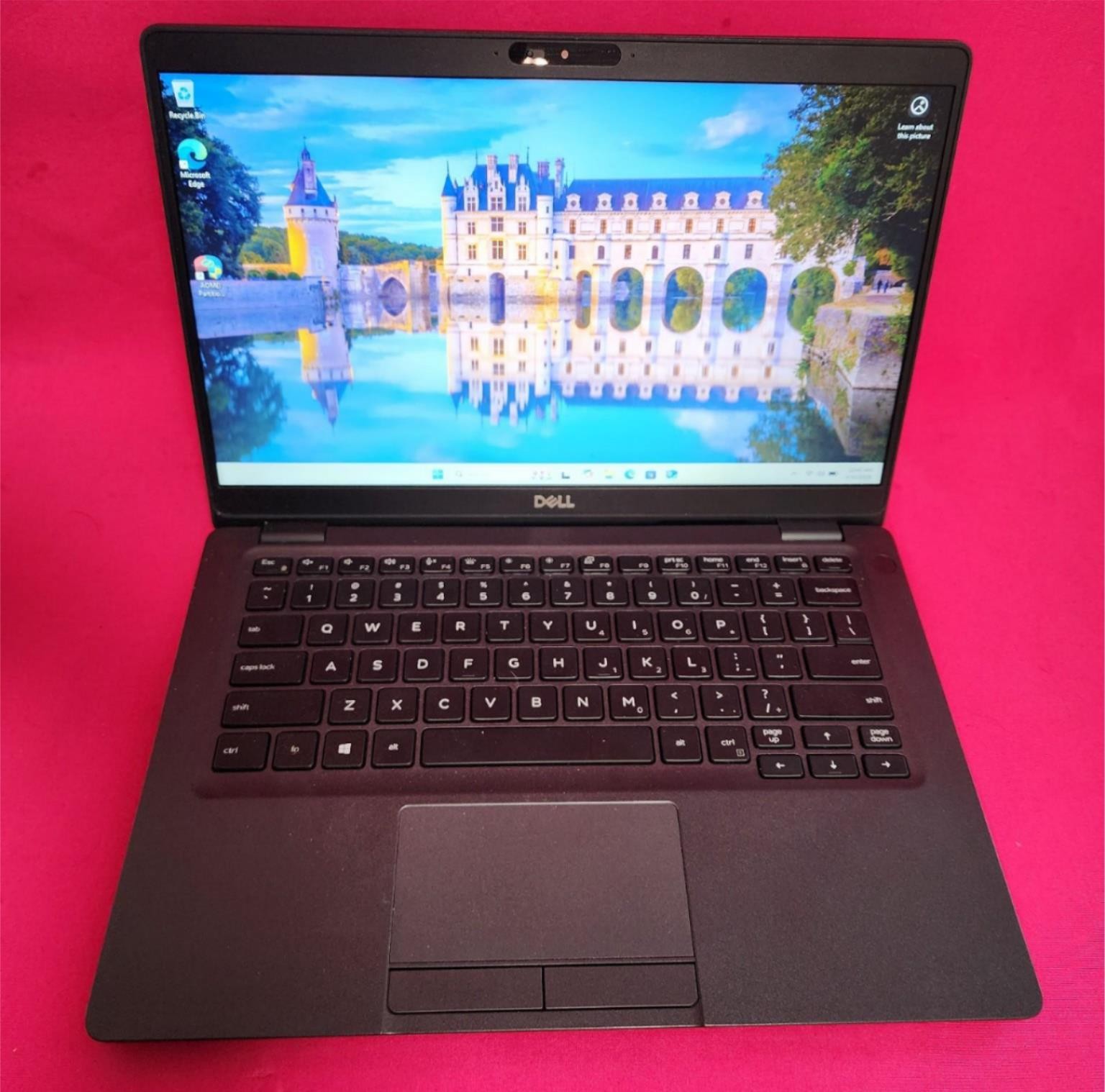 Dell Latitude 5300 i3-8145U 13.3″ HD 8GB 128GB Mini Display Port Win 11 Pro – A
