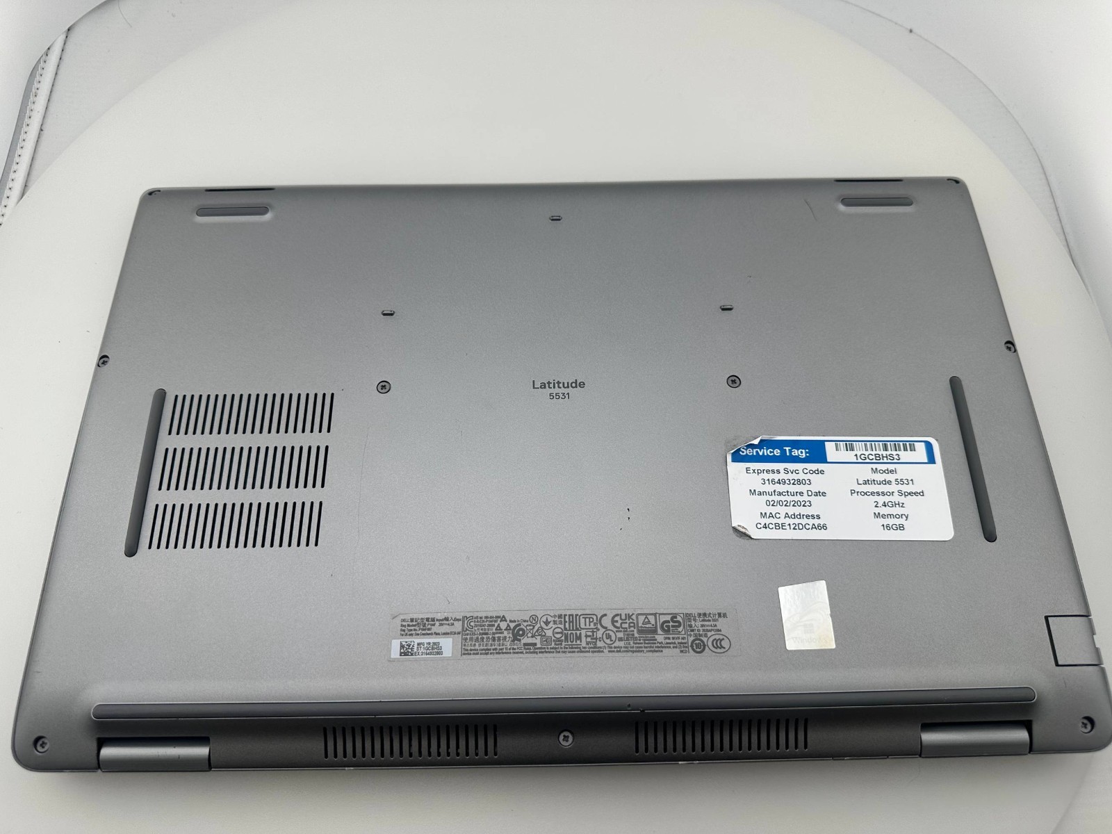 Dell Latitude 5531 Core i7-12800H 16GB RAM 512GB SSD Win 11 Pro Keyboard Marks