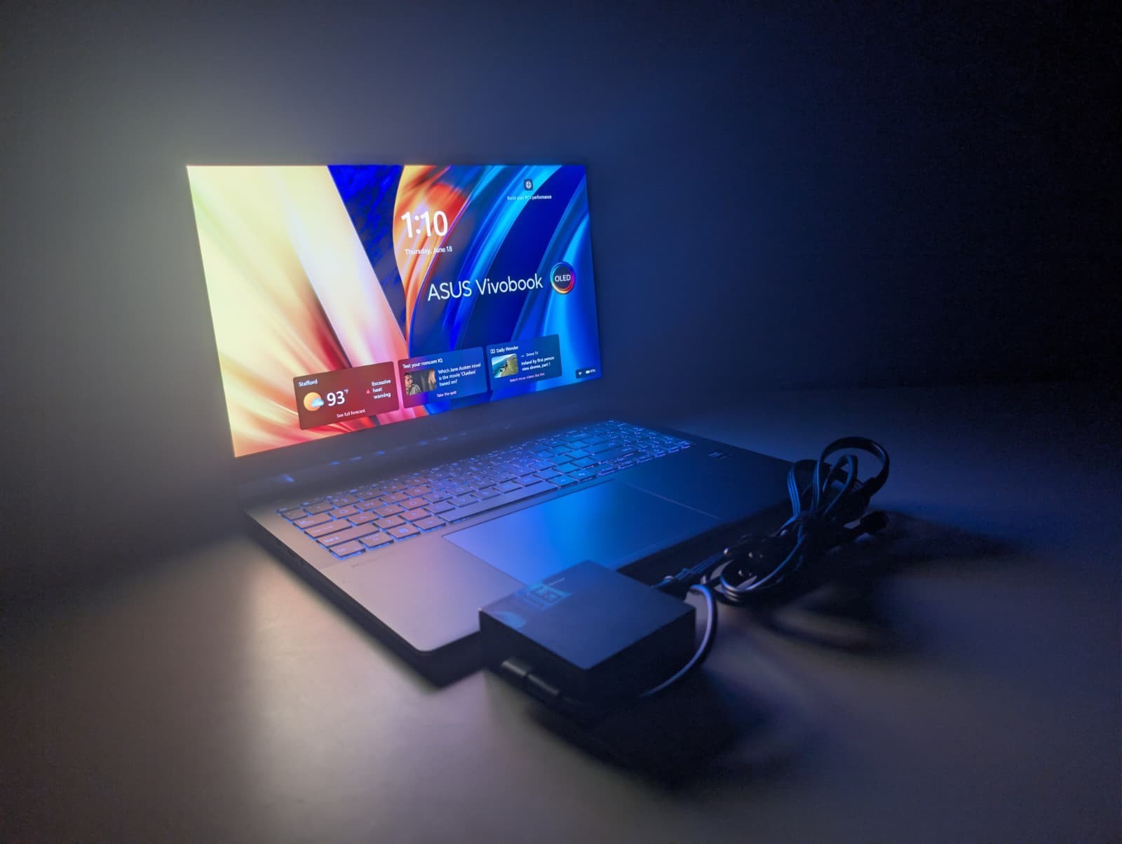 Asus Vivobook S 15 3K OLED @ 120Hz HDR | Ultra 7 16GB RAM 1TB SSD | RGB Backlit