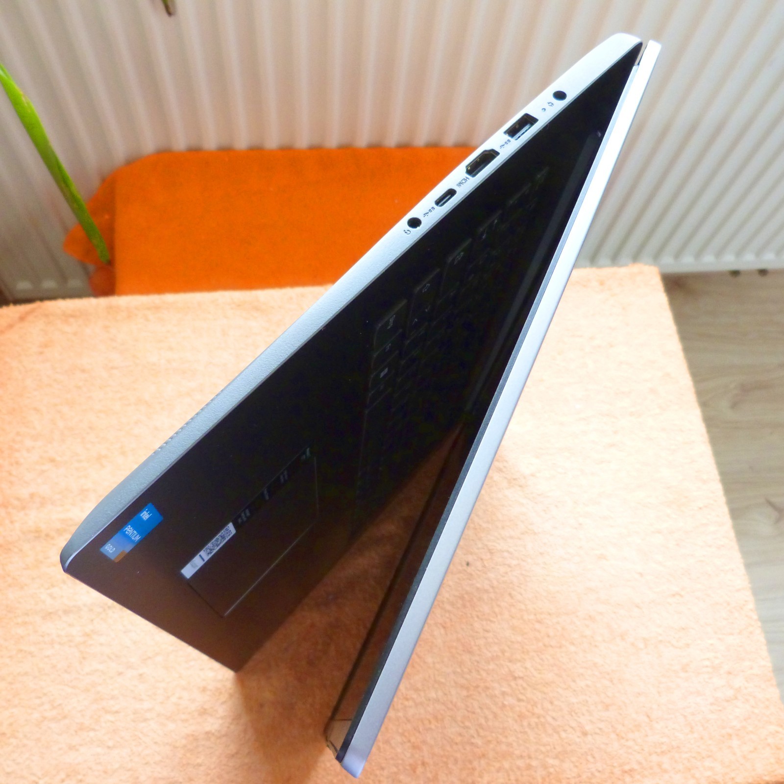 Lenovo ITL6 Ideapad 3 17″ Intel GOLD I ULTRABOOK l Windows 11 SSD NVME USBC