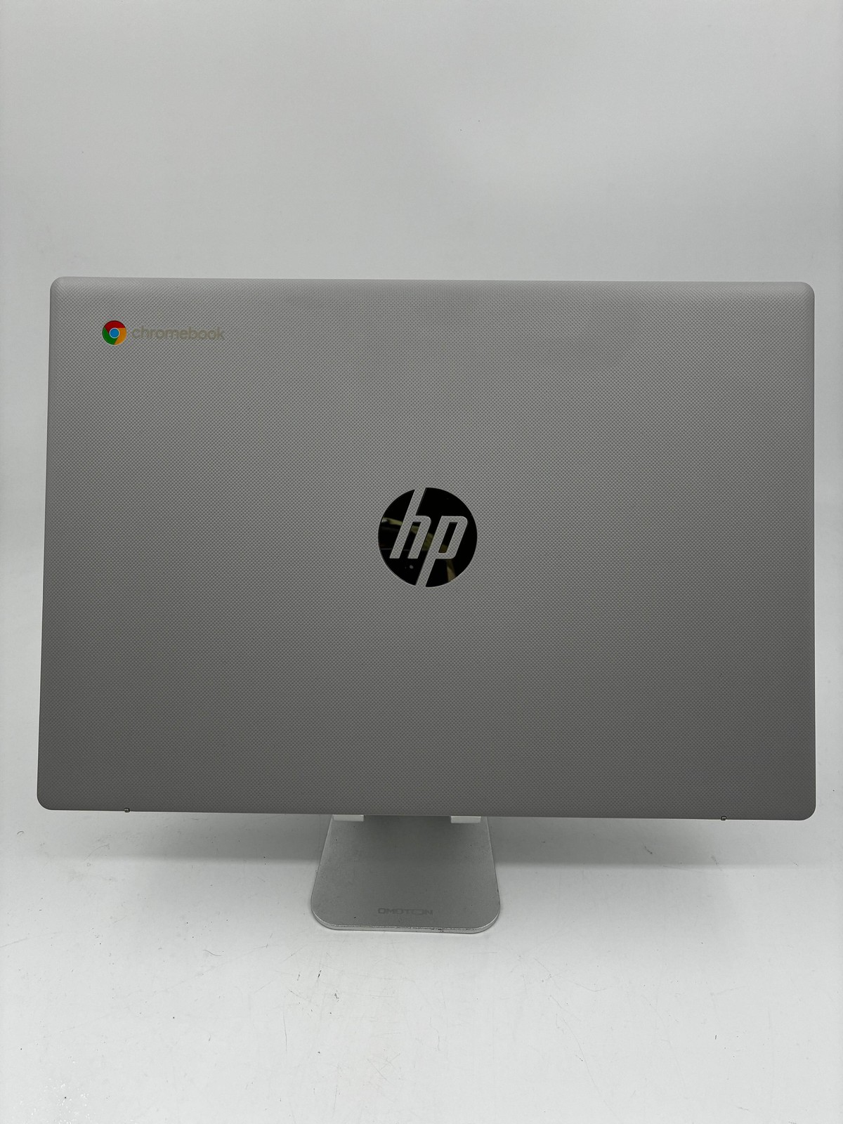 HP Chromebook 14a-ne0013dx 14″ Intel Celeron N4120 4GB 64GB Gray w/ Charger