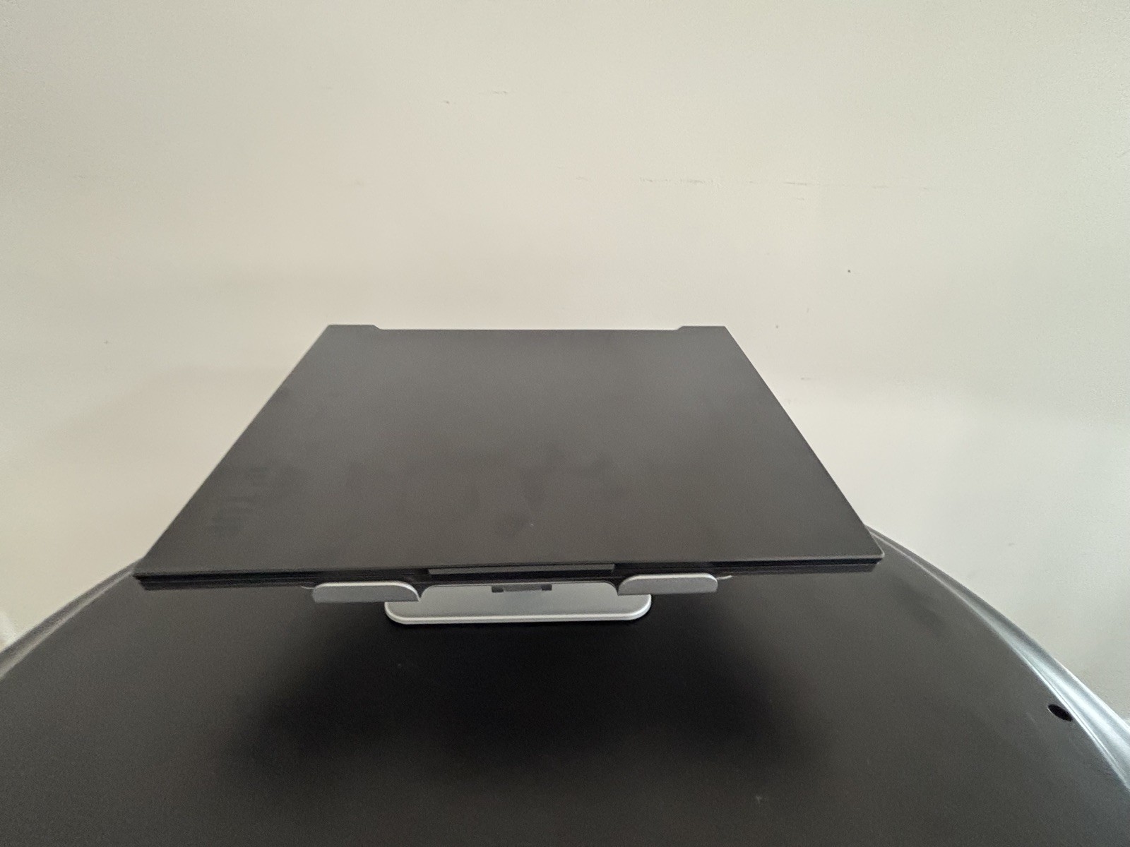 ASUS TUF Gaming A16 FA617NS 16″ (512GB SSD, AMD Ryzen 7 7000 Series, 4.70…