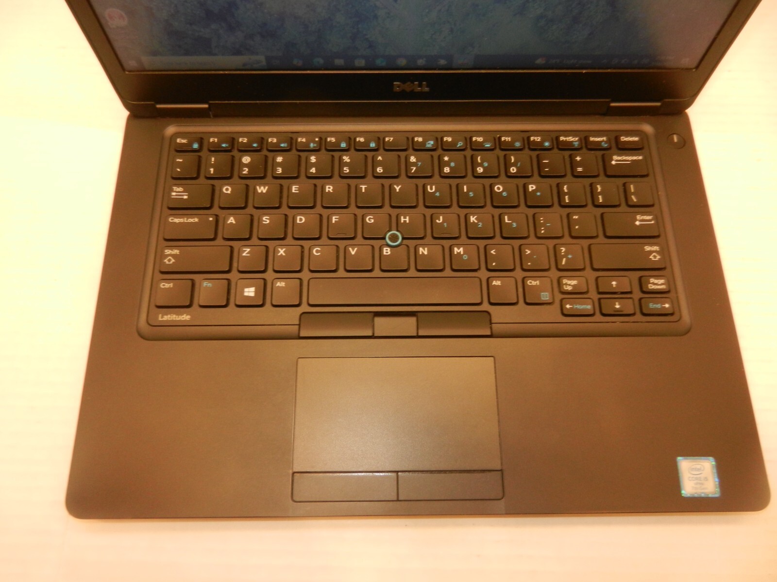 DELL LATITUDE 5480 14″ CORE i5-7300@2.6GHZ 8GB RAM 2TB SSD WINDOWS 10