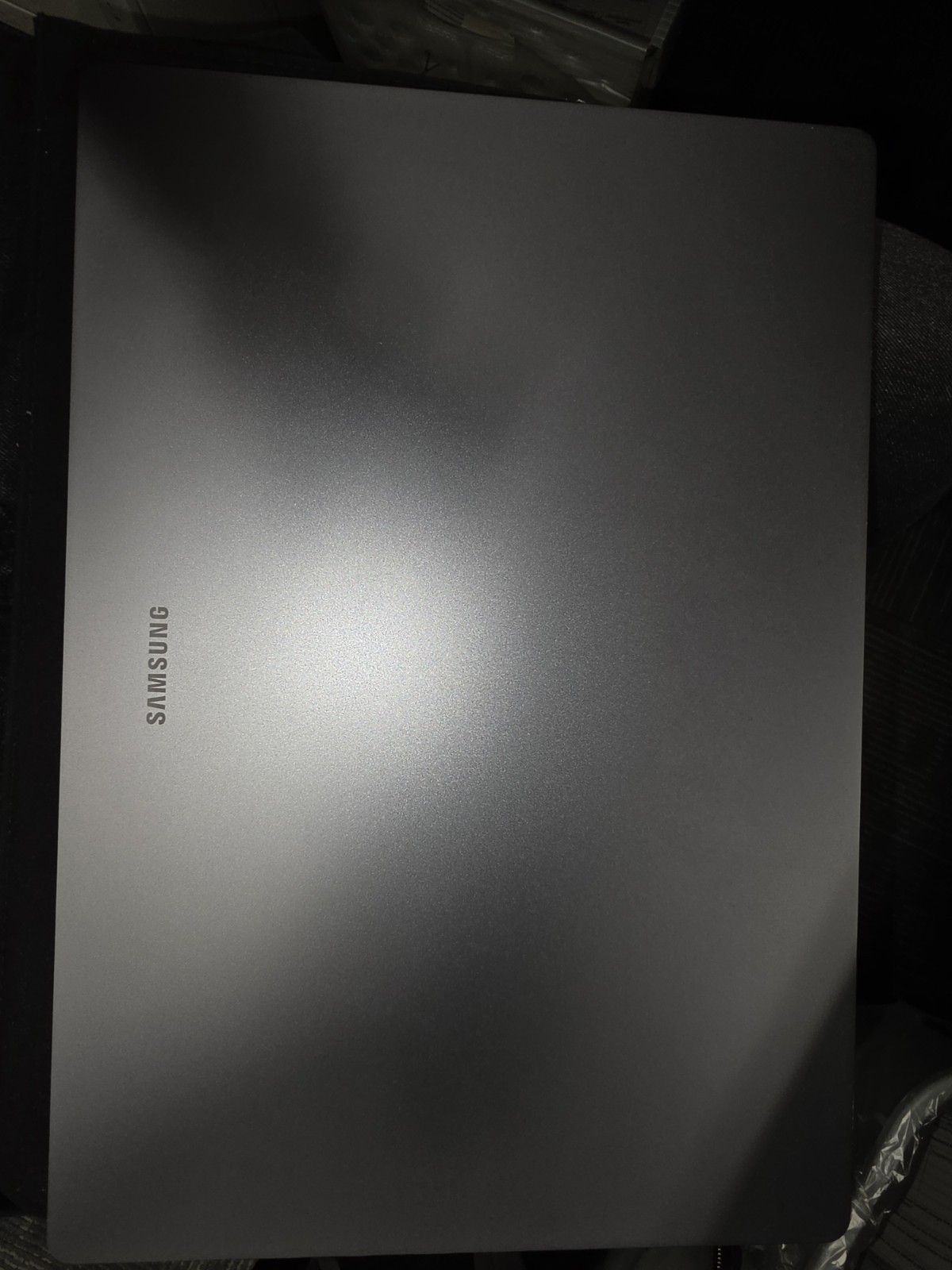 Samsung Galaxy Book 6 16″ FHD Laptop Intel Core Ultra 7 355/16GB/1TB Gray