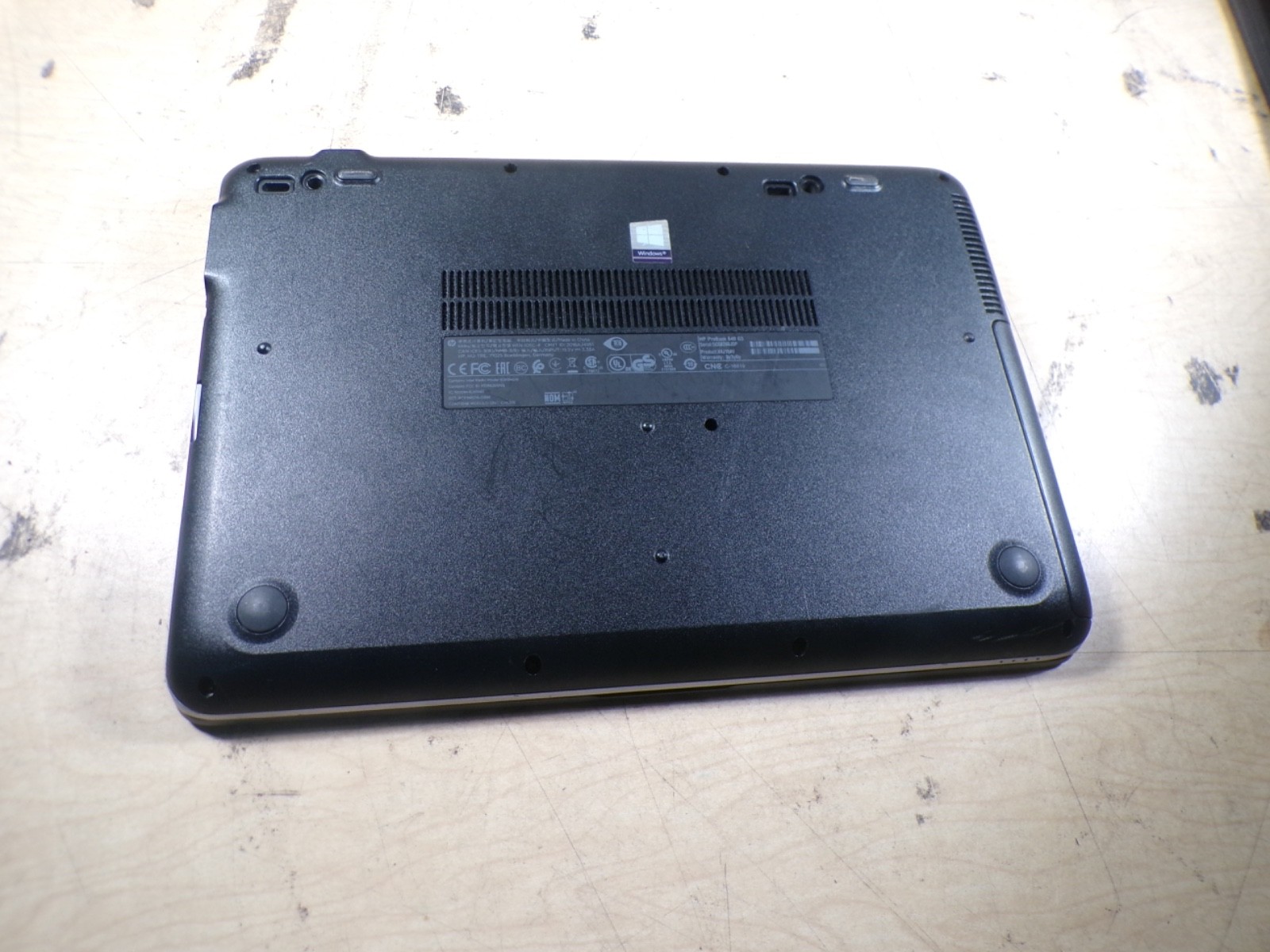 HP PROBOOK 640 G3 INTEL CORE I7 7TH GEN 8GB RAM **L0CKED **NO HD/ NO CADDIE