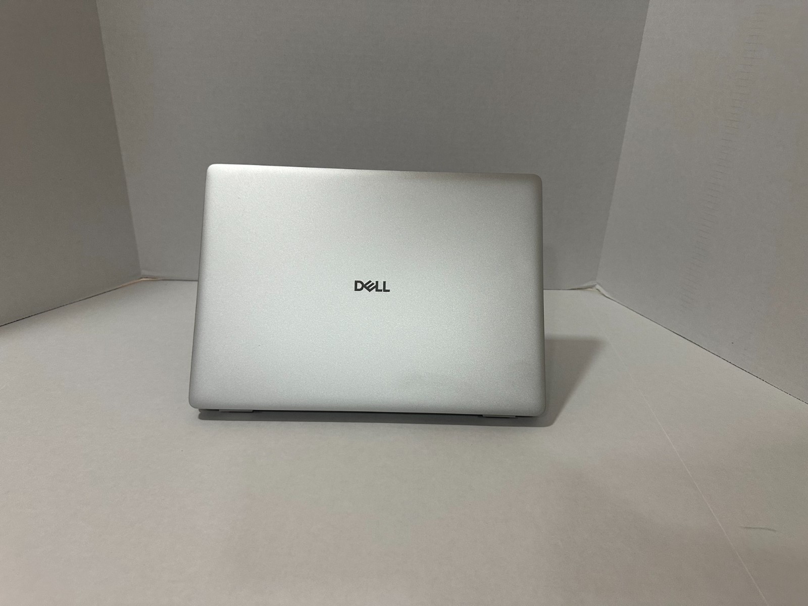 Dell Pro 14 PC14250 14″ Core Ultra 7 255U 2.0GHz 32GB RAM 512GB SSD