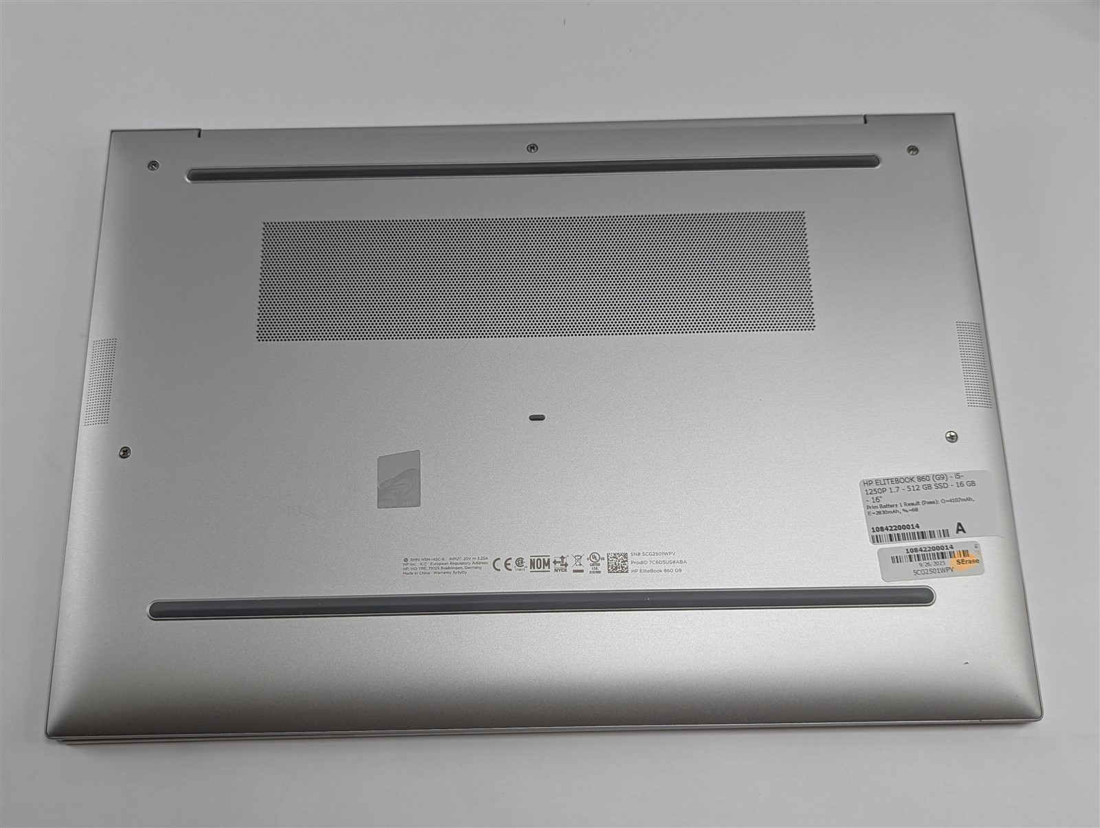 HP EliteBook 860 G9 2022 16” i5-1250P 1.7GHz 16GB RAM 512GB SSD FHD