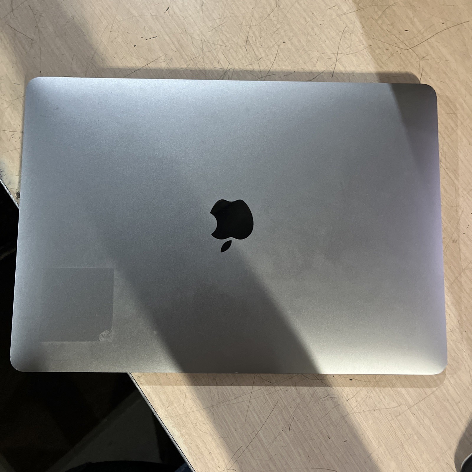 APPLE MACBOOK AIR 13″ SCISSOR, 2020 CORE I3-1000NG4 1.1GHZ 8GB RAM 256SSD ,