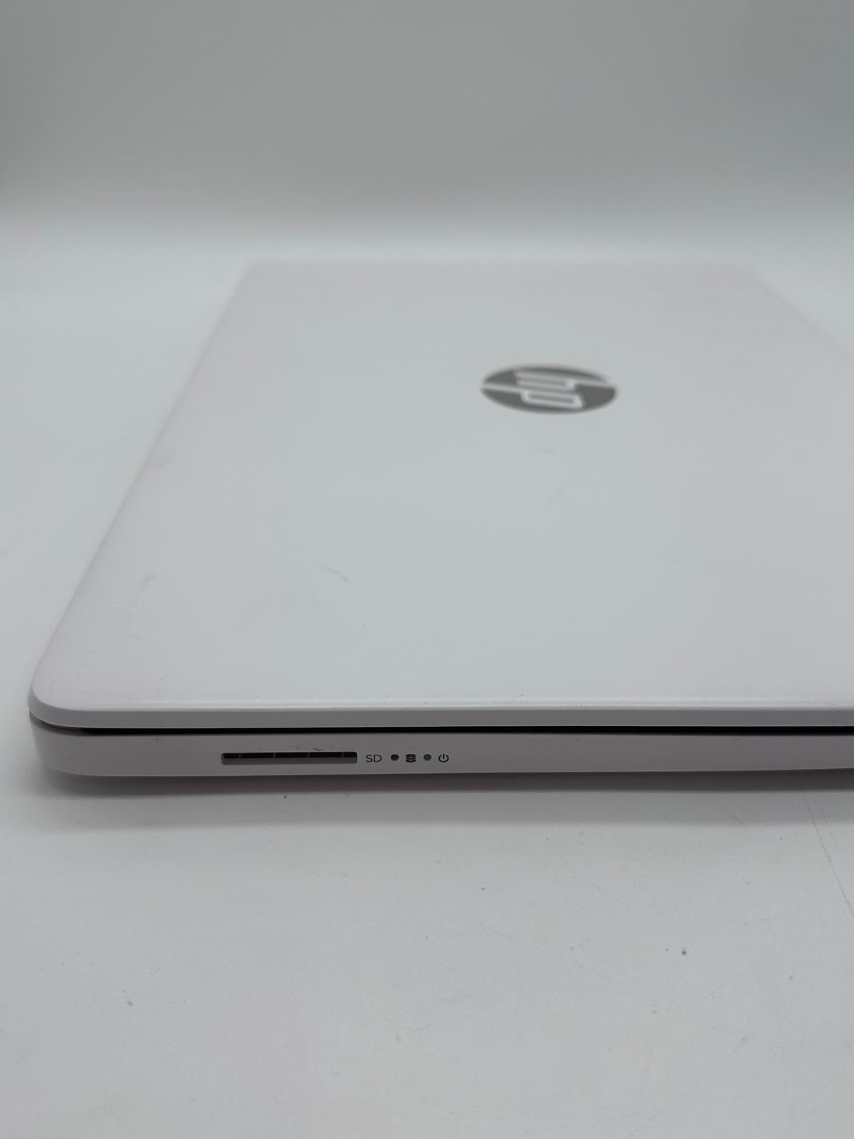 HP (14-DQ0070NR) Intel Celeron N4020 1.1GHz – 64GB SSD – 4GB RAM – “PARTS”