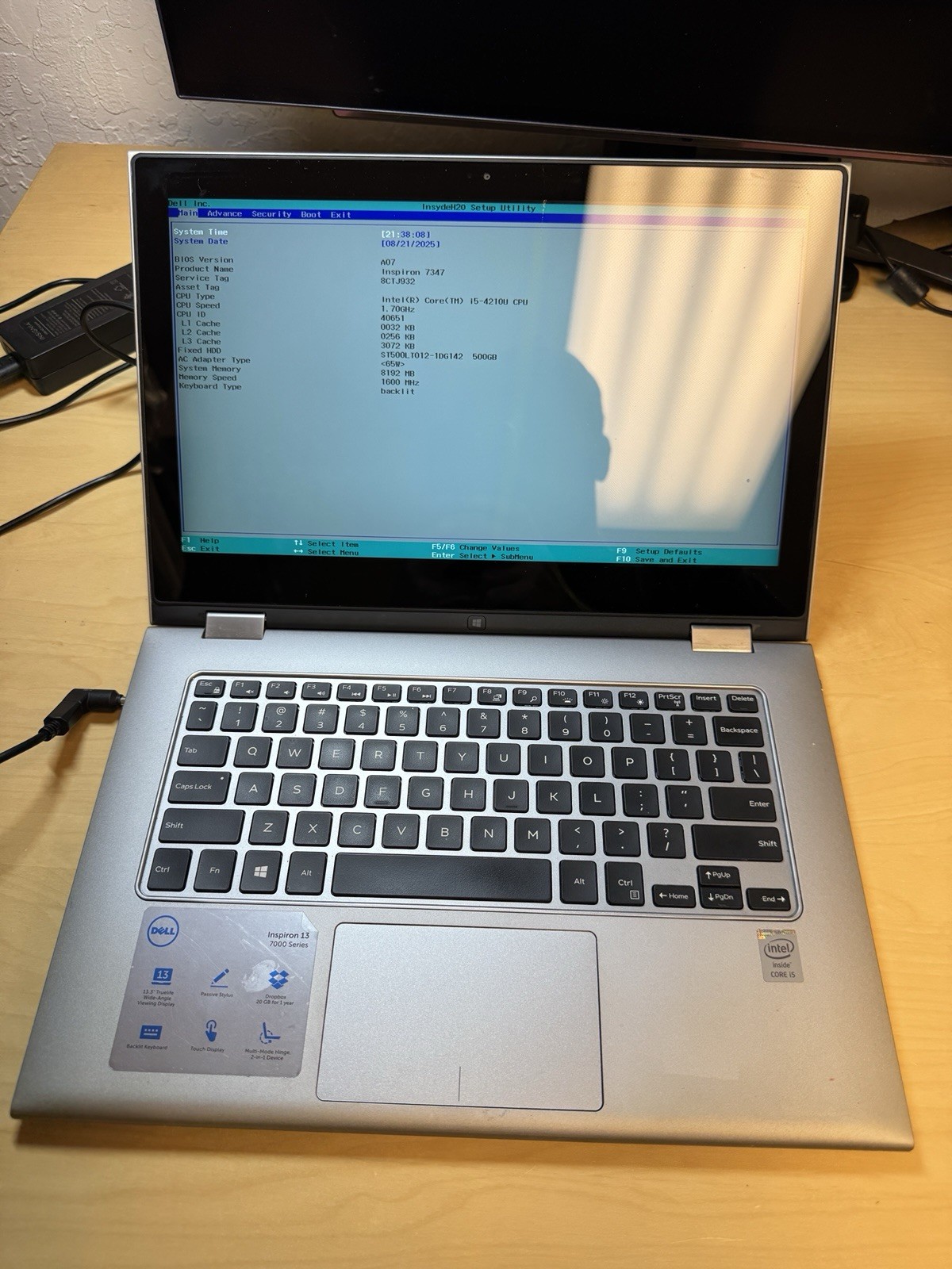 Dell Inspiron 7347 i5-4210U 8GB Laptop *Cracked Screen No OS READ