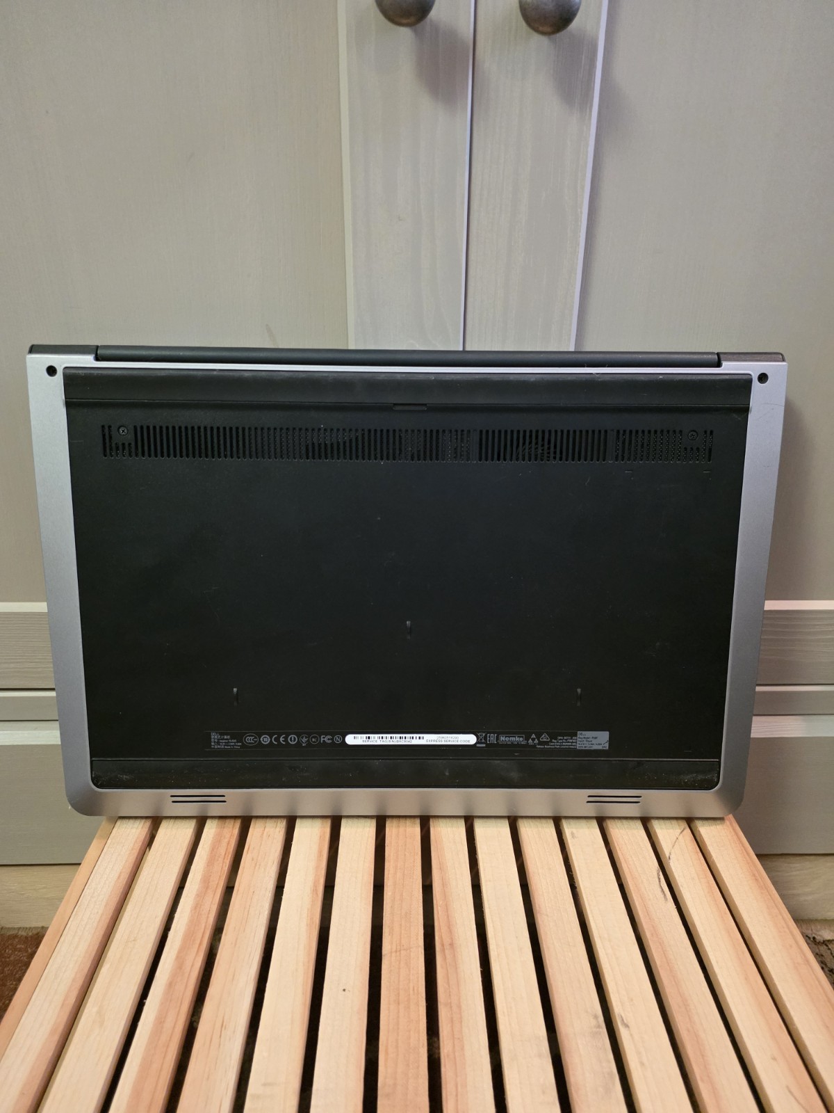 Dell Inspiron 5545 AMD A10-7300 Radeon R6 8gb ram 1 TB IDE Hd charger H417K22