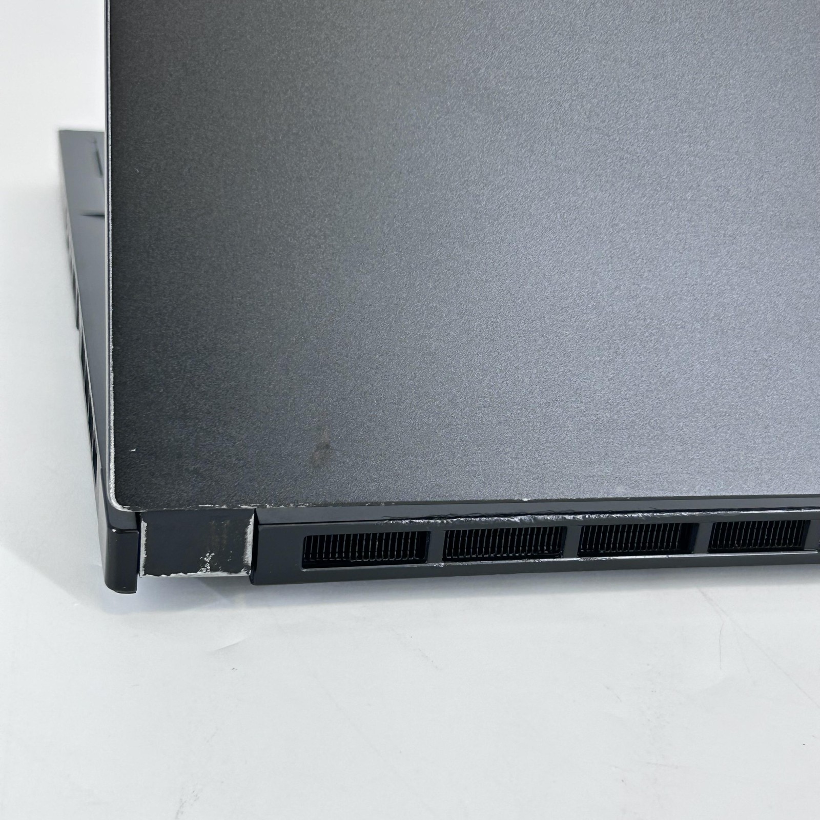 MSI Stealth GS66 15.6 240Hz 2K 2.9 GHz i9-12900H 64GB 1TB SSD RTX 3080 Good
