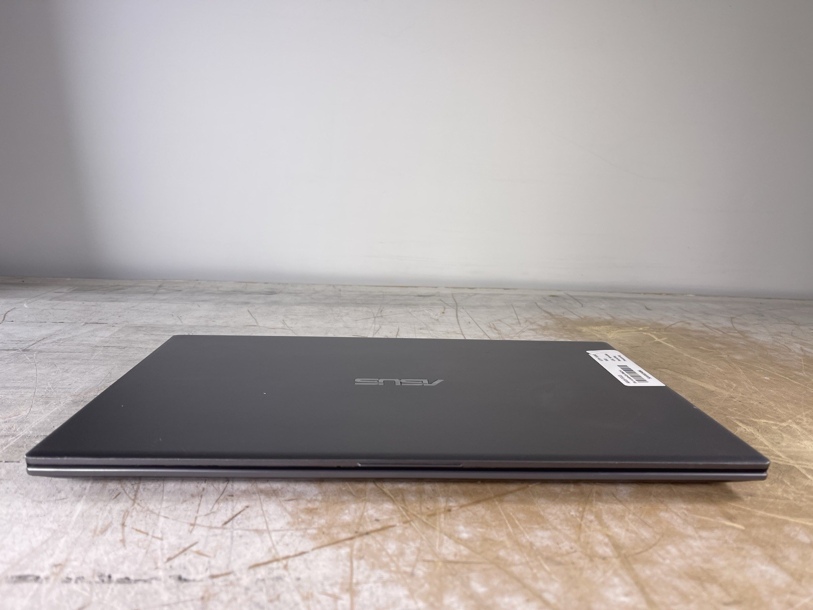 ASUS VIVOBOOK F512J i3-1005G1 @ 1.20 GHz, 12GB RAM, NO HDD/OS