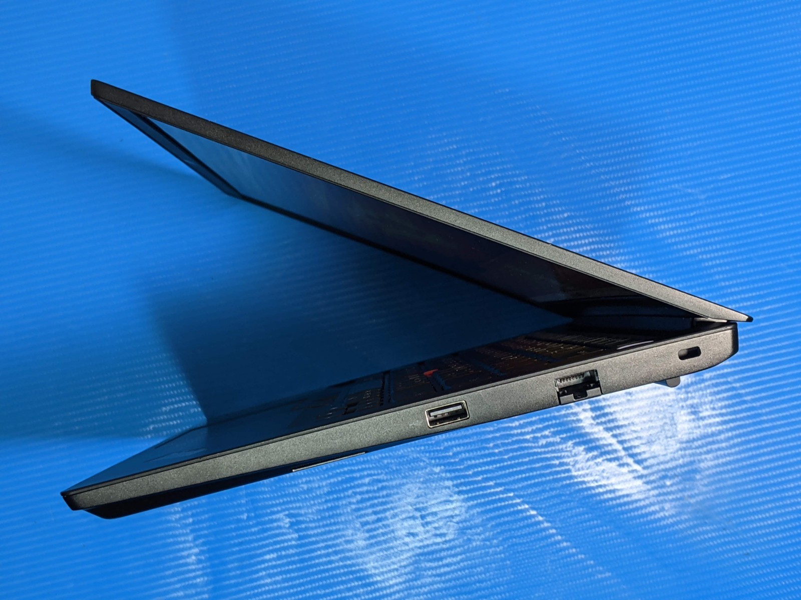 Lenovo ThinkPad E14 Gen 2 14″ FHD TOUCH i7-1165G7 2.8GHz 16GB 512GB SSD W11P +PA