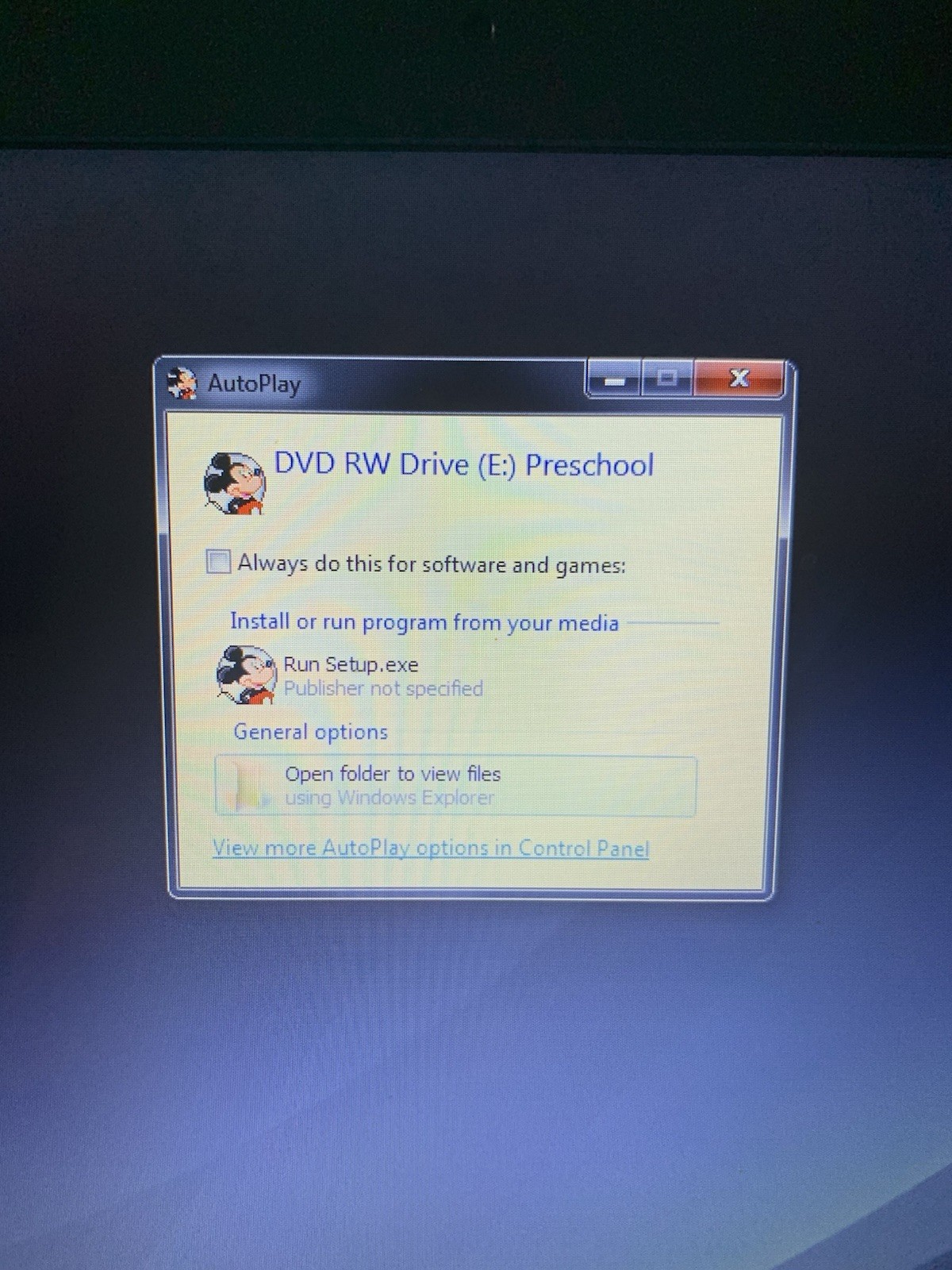 Dell Inspiron I3 3521 Laptop Vintage Gaming Windows 8.1 4GB CD READ
