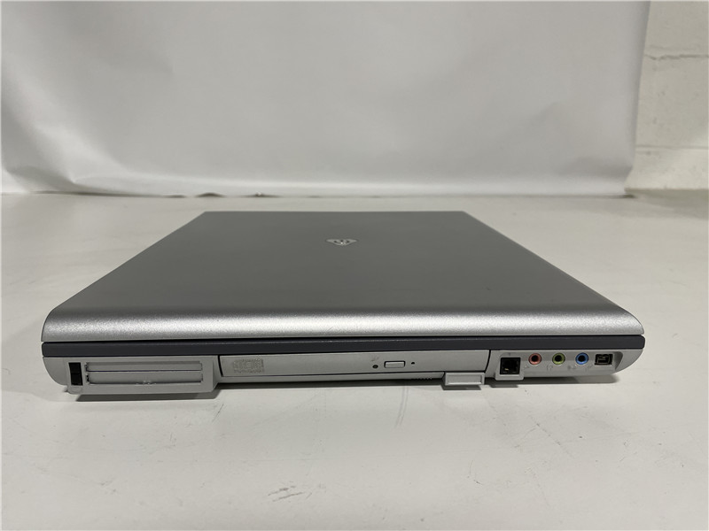 Gateway 600YG2 Laptop Pentium 4-M 512MB 30GB HDD Windows XP Pro Vintage