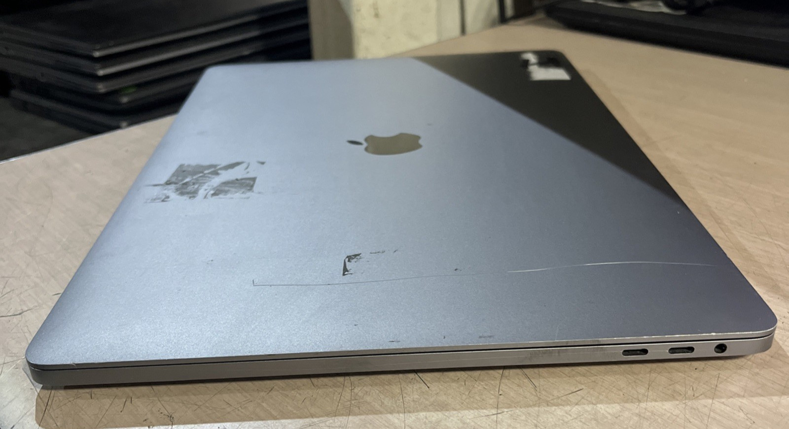 APPLE MACBOOK PRO 16″ 2019 CORE I7-9750H 2.6GHZ 16GB 512SSD